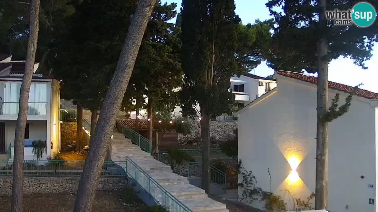 Lumbarda resort – livecam Korčula