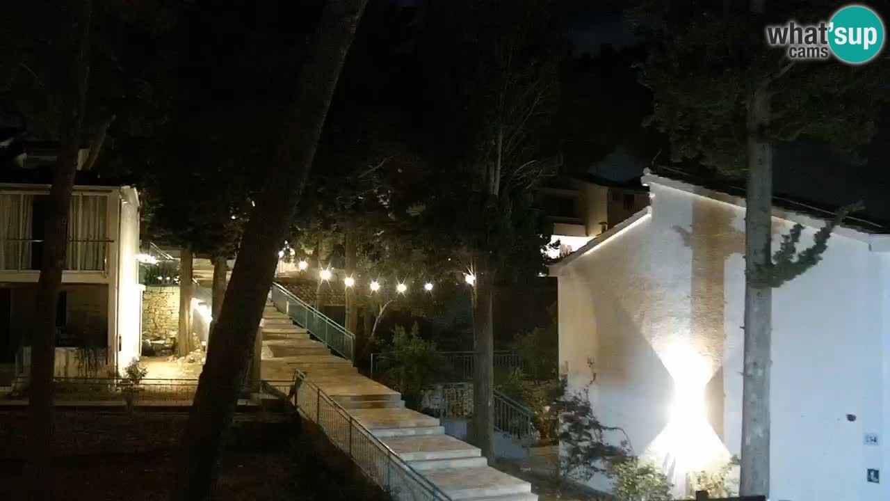 Lumbarda resort Spletna kamera Korčula