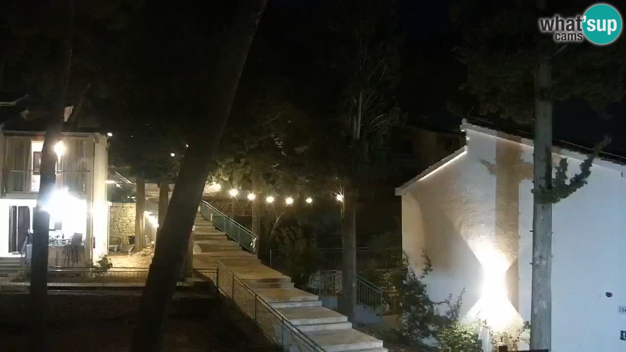 Lumbarda resort Spletna kamera Korčula