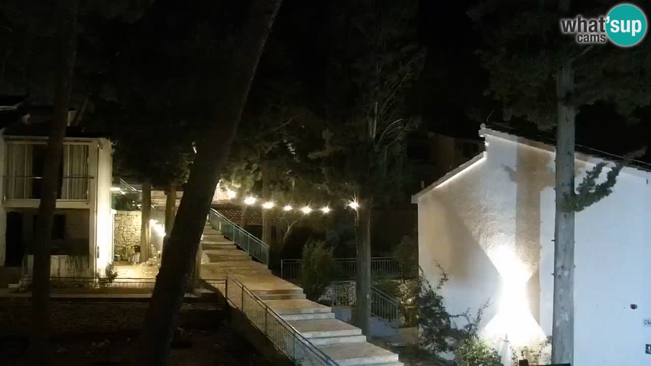 Lumbarda resort Spletna kamera Korčula