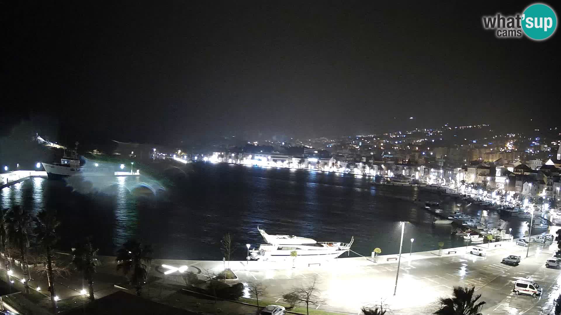 Webcam Makarska promenade de bord de mer