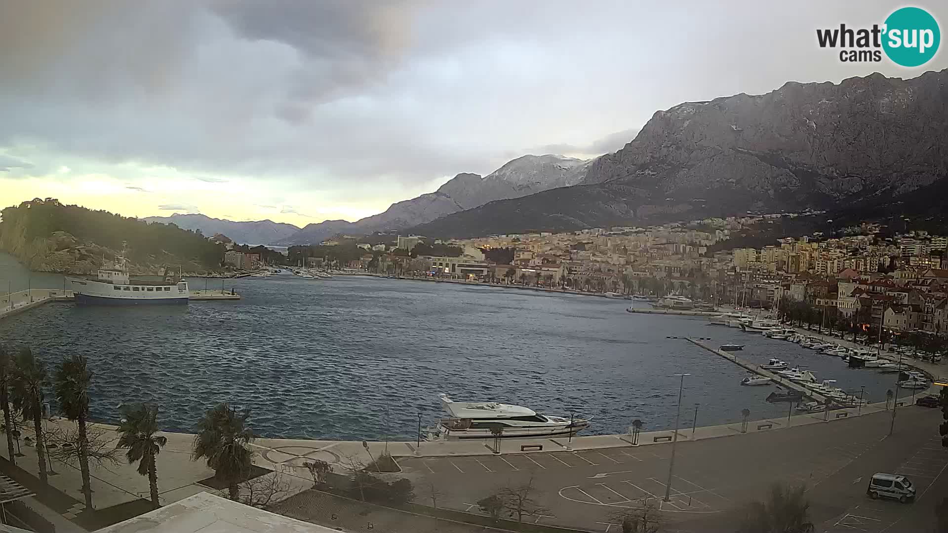 Webcam Makarska paseo junto al mar