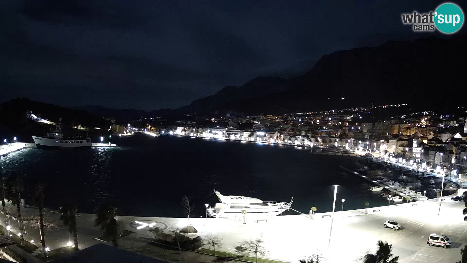 Webcam Makarska promenade de bord de mer