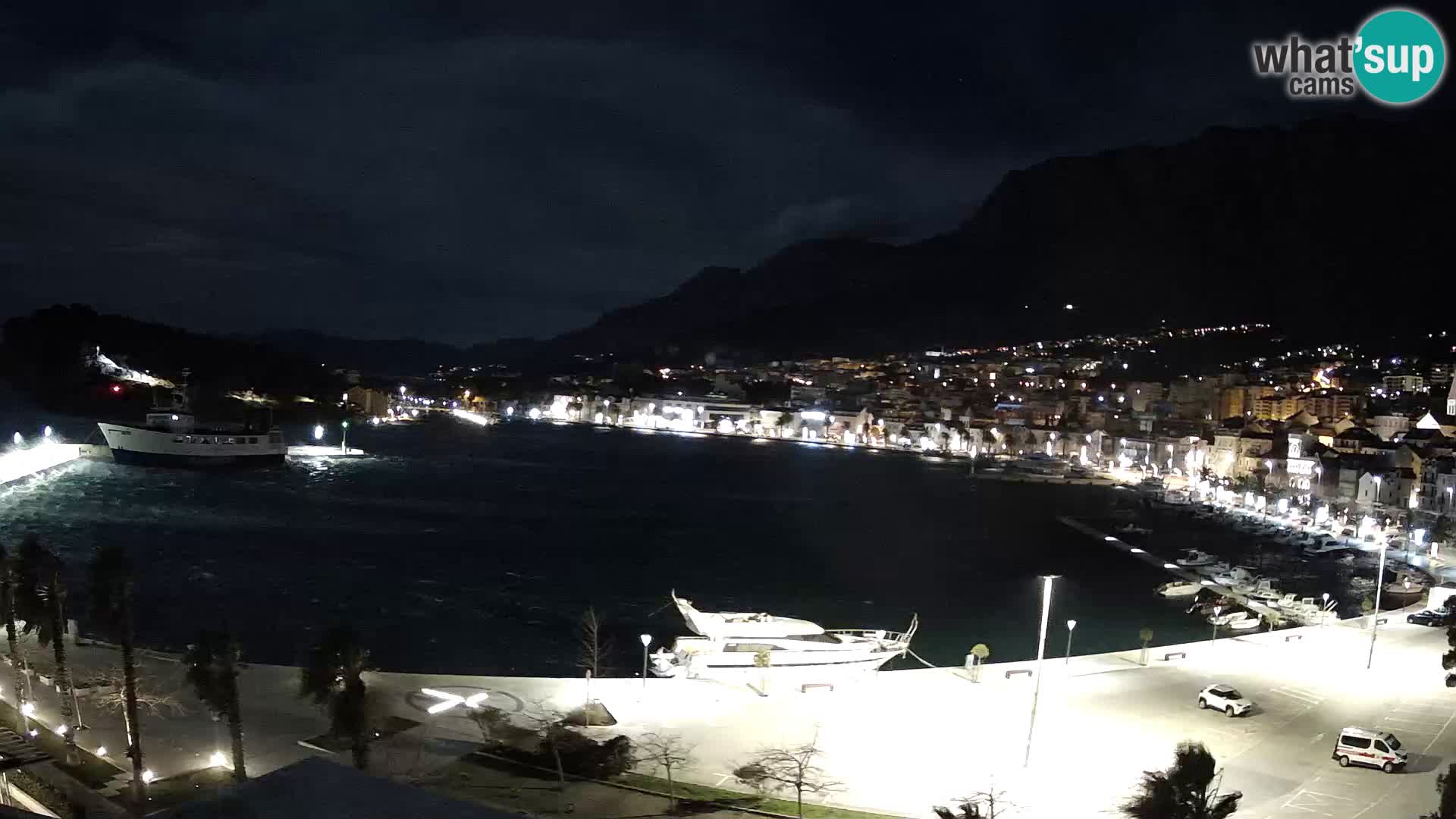 Webcam Makarska promenade de bord de mer