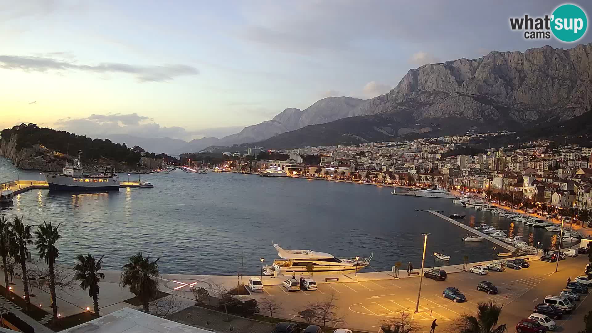 Webcam Makarska promenade de bord de mer