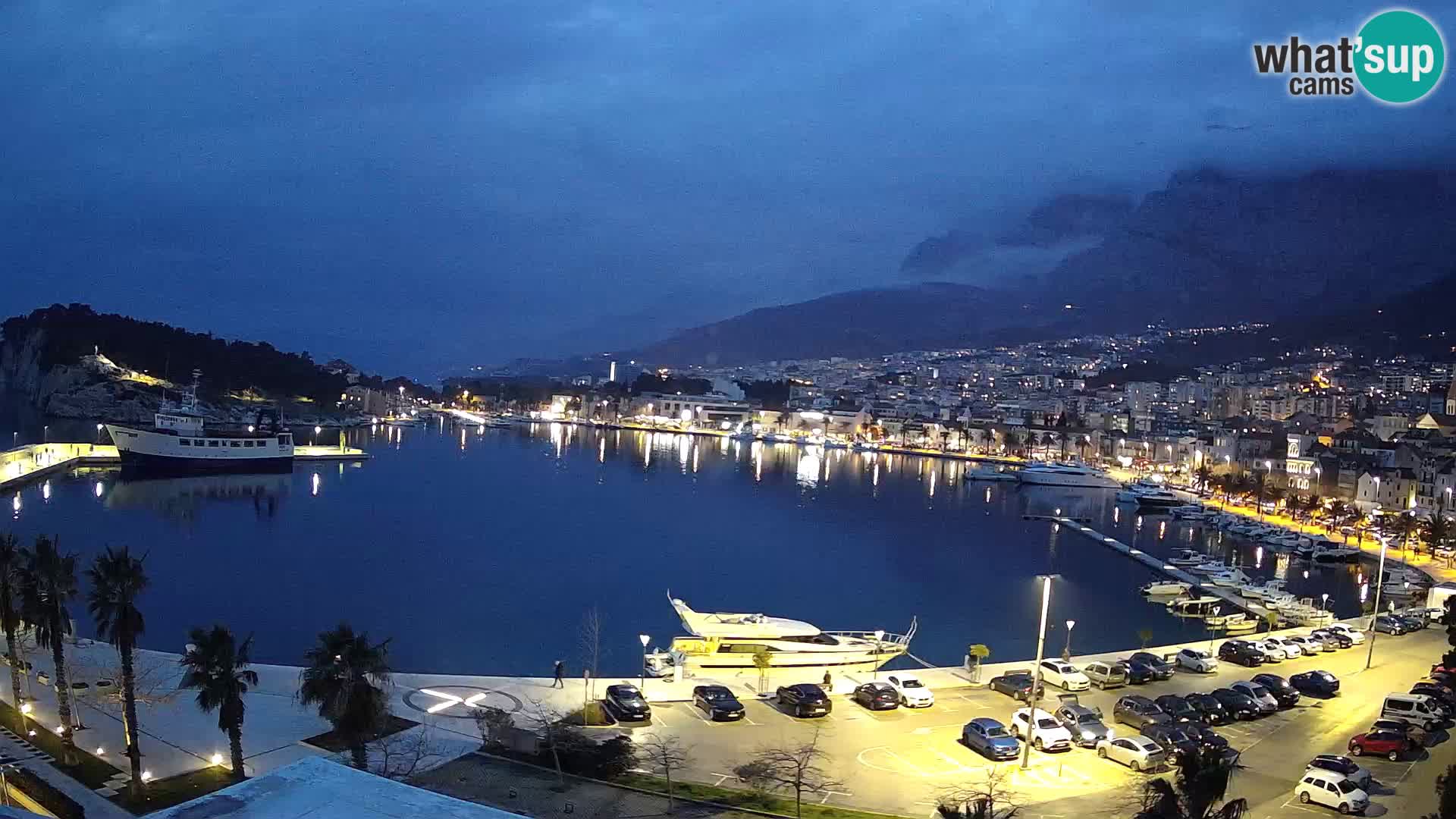 Webcam Makarska promenade de bord de mer