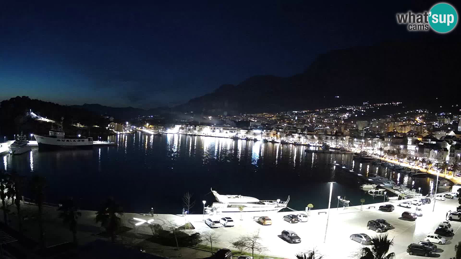 Webcam Makarska ‘s seaside promenade