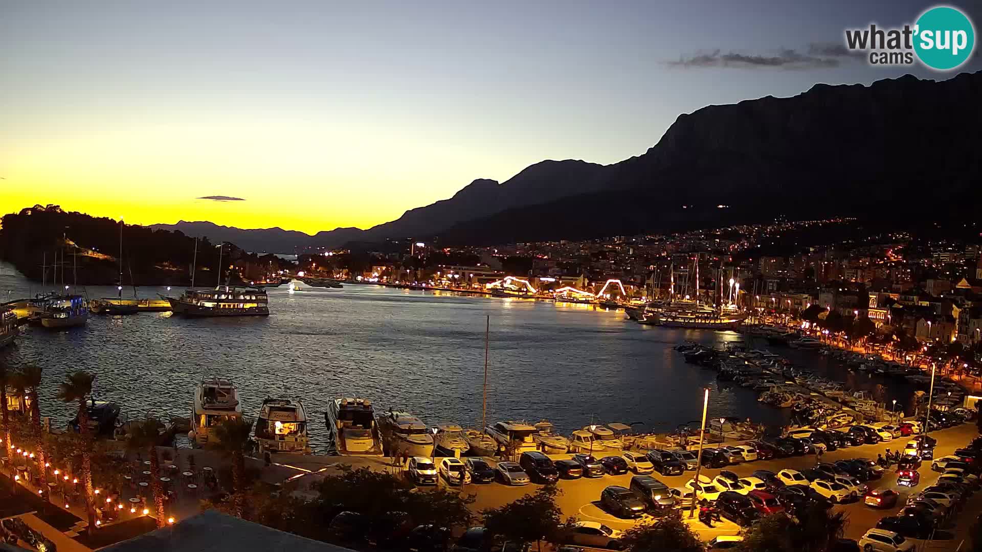 Webcam Makarska promenade de bord de mer