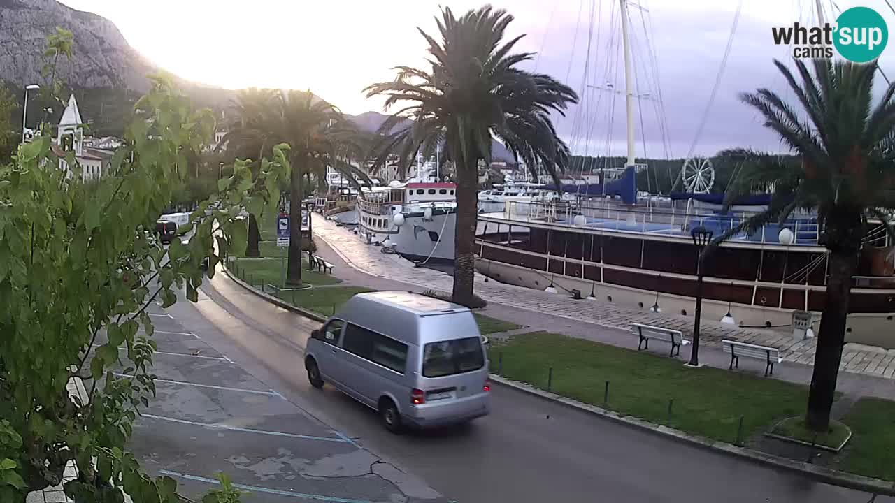 Makarska – Riva re Tomislav