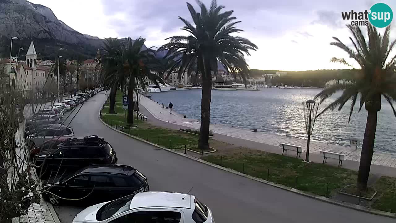 Makarska – Riva king Tomislav