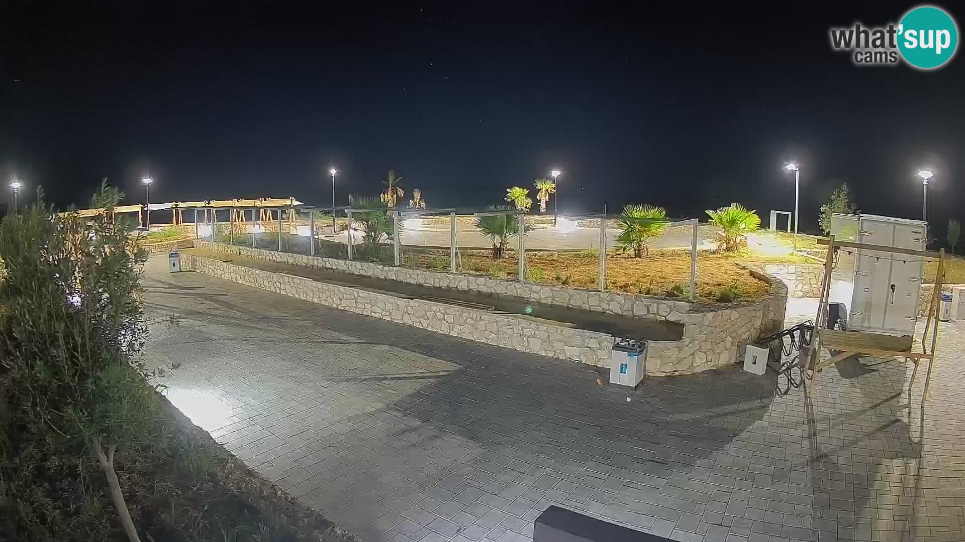 Mandre Summer Stage Webcam – Velika điga | Pag Island