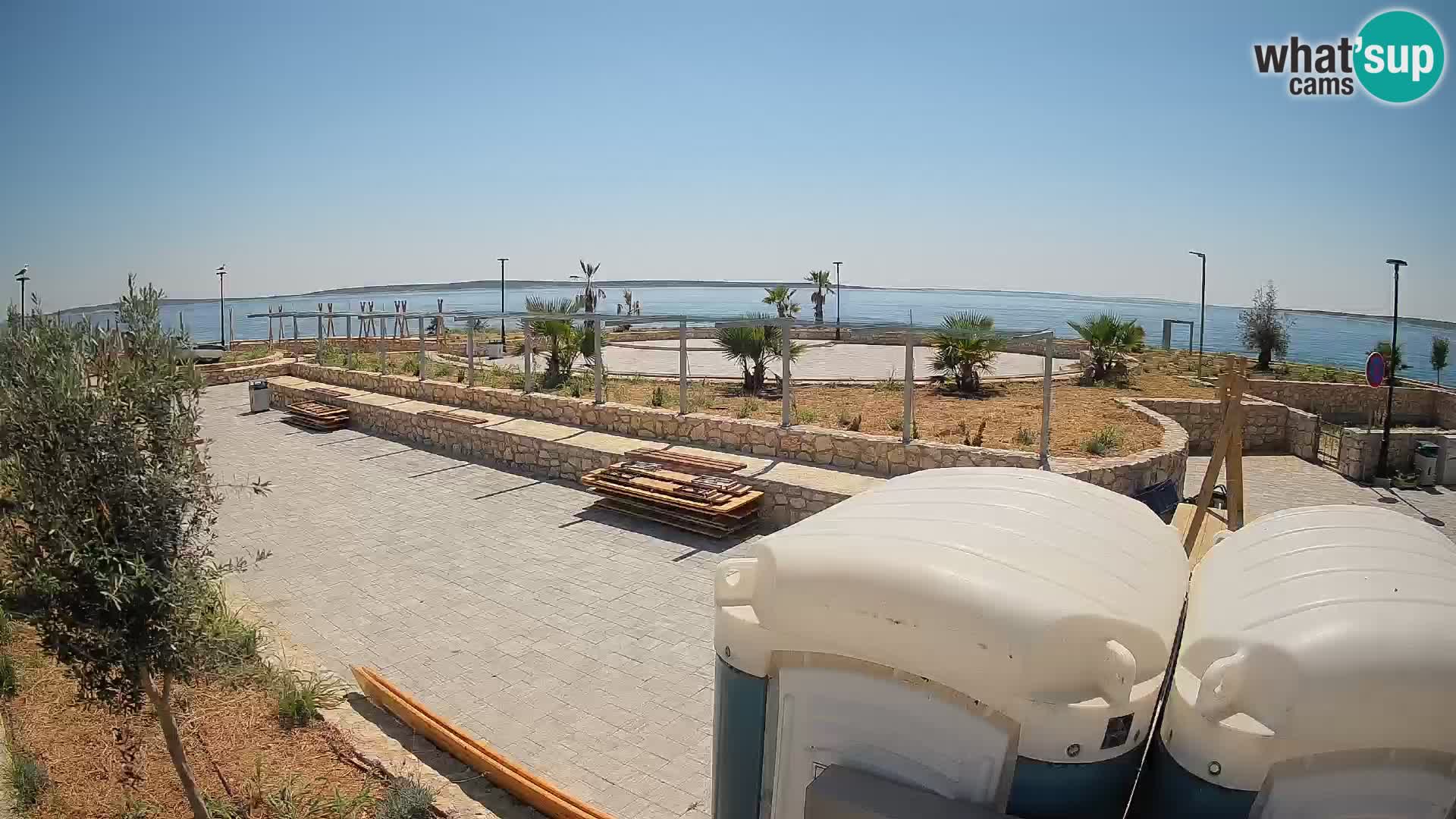 Mandre Summer Stage Webcam – Velika điga | Pag Island