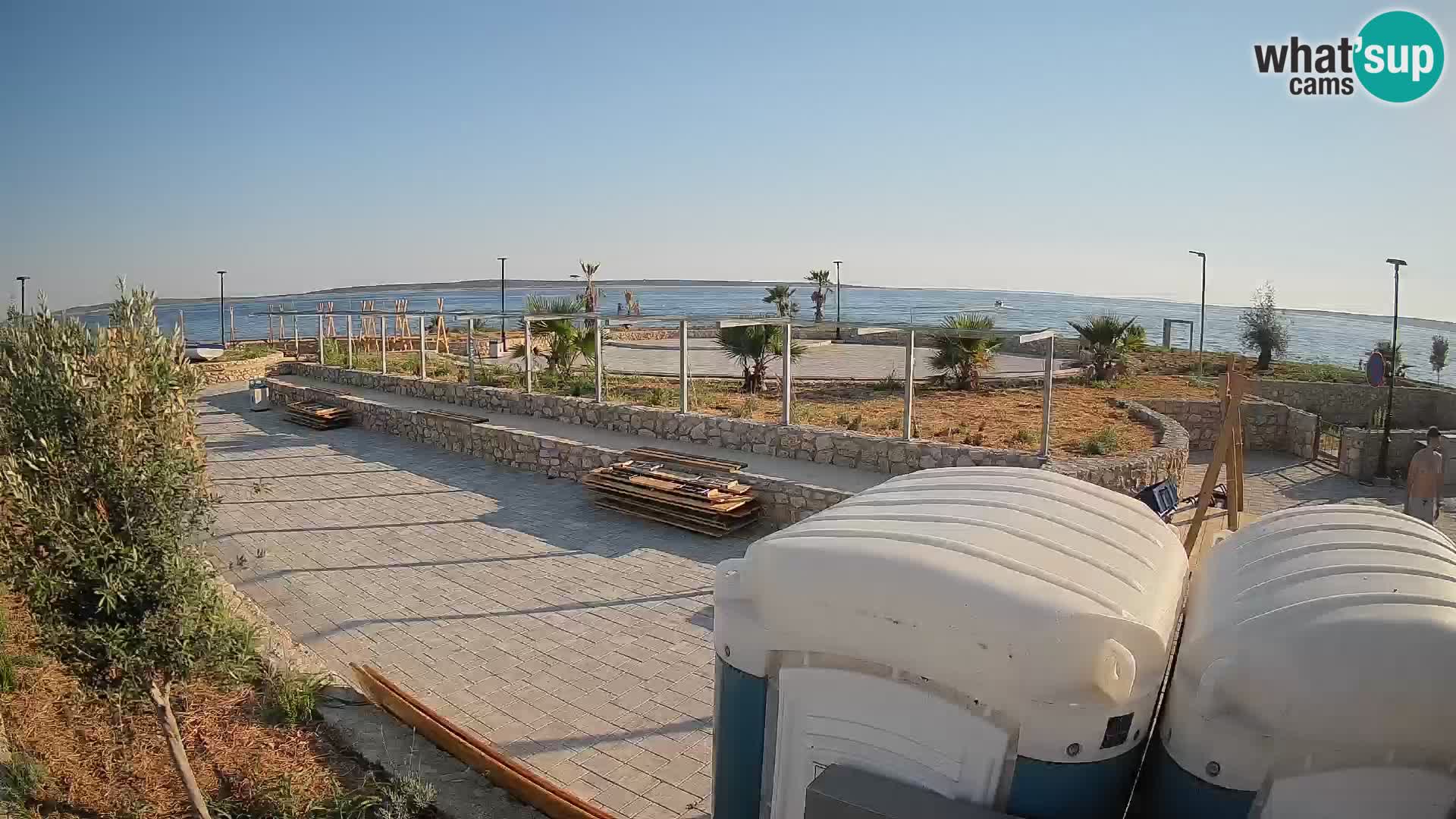 Mandre Summer Stage Webcam – Velika điga | Pag Island