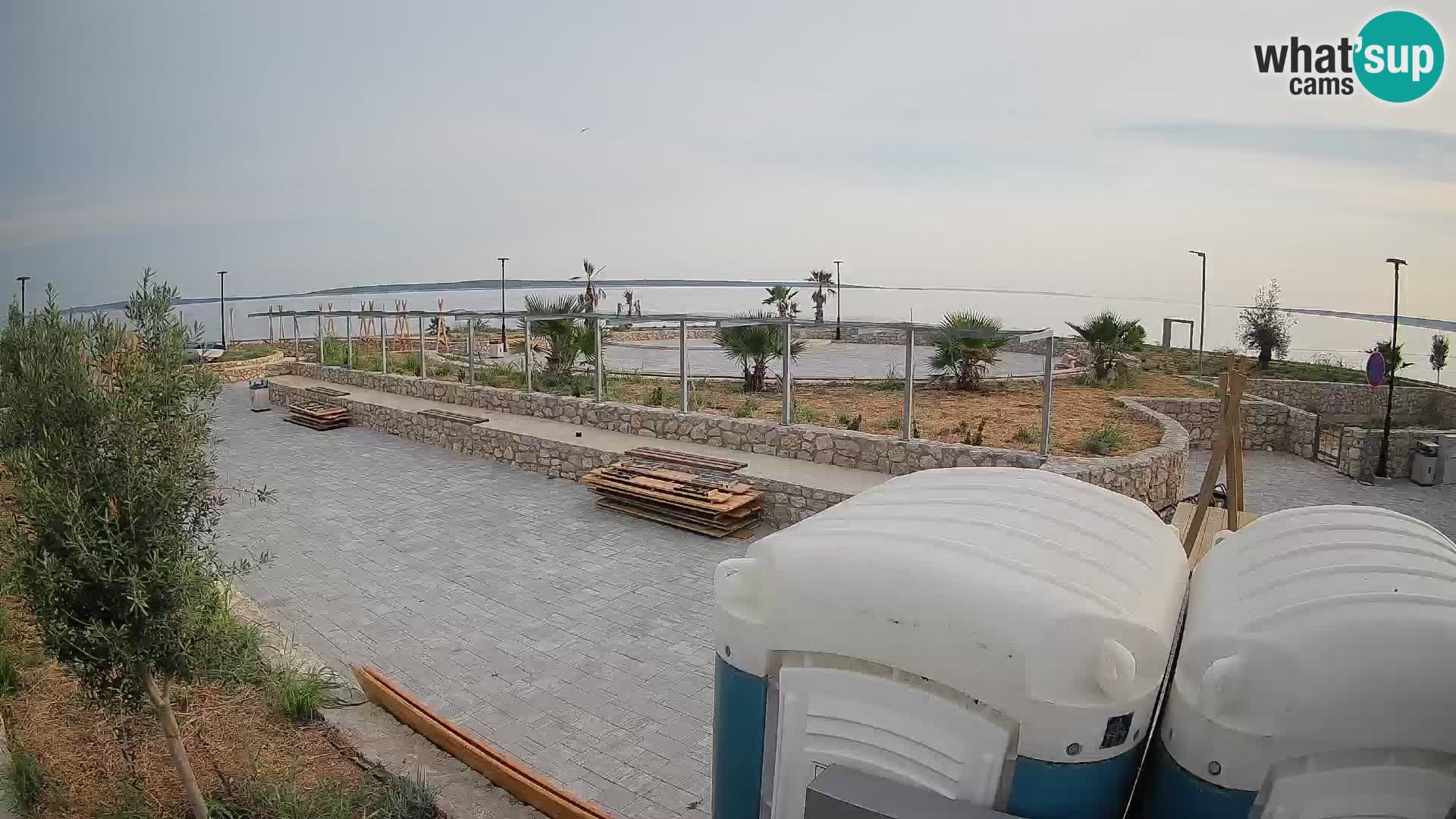 Mandre Summer Stage Webcam – Velika điga | Pag Island