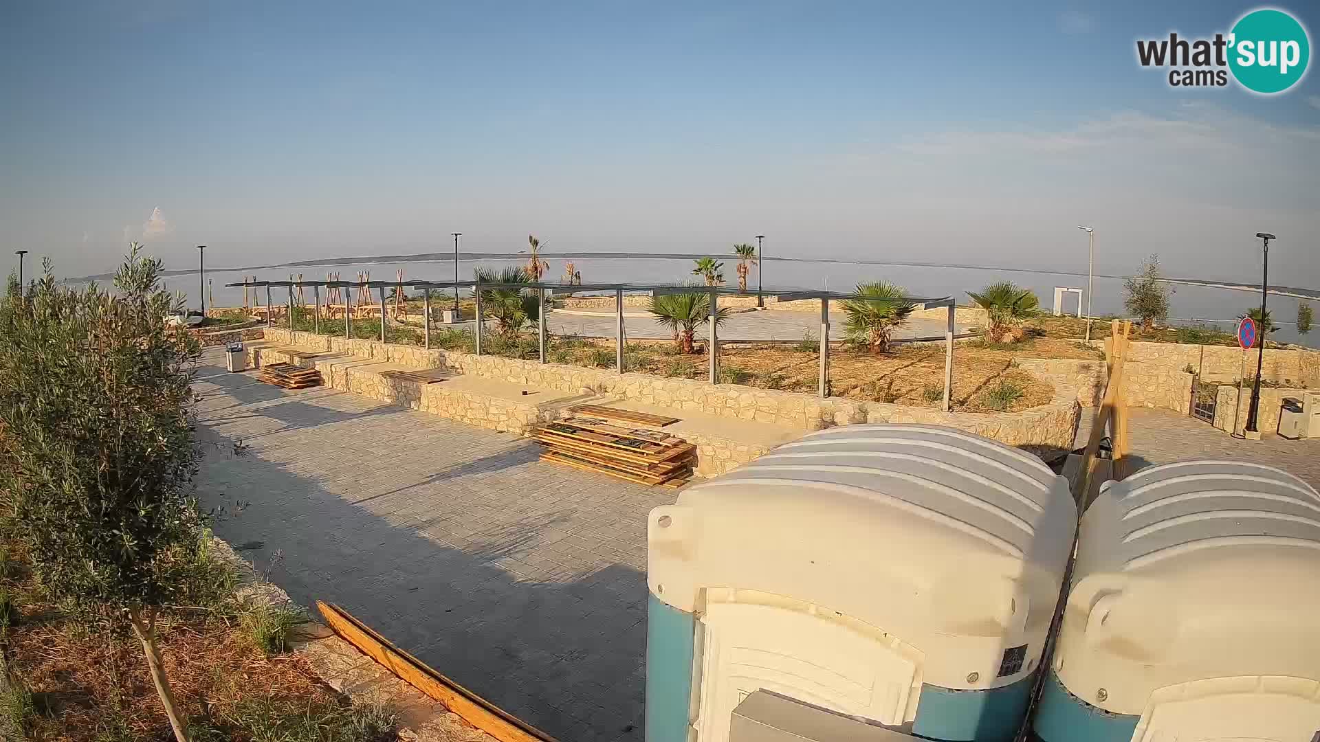 Mandre Summer Stage Webcam – Velika điga | Pag Island