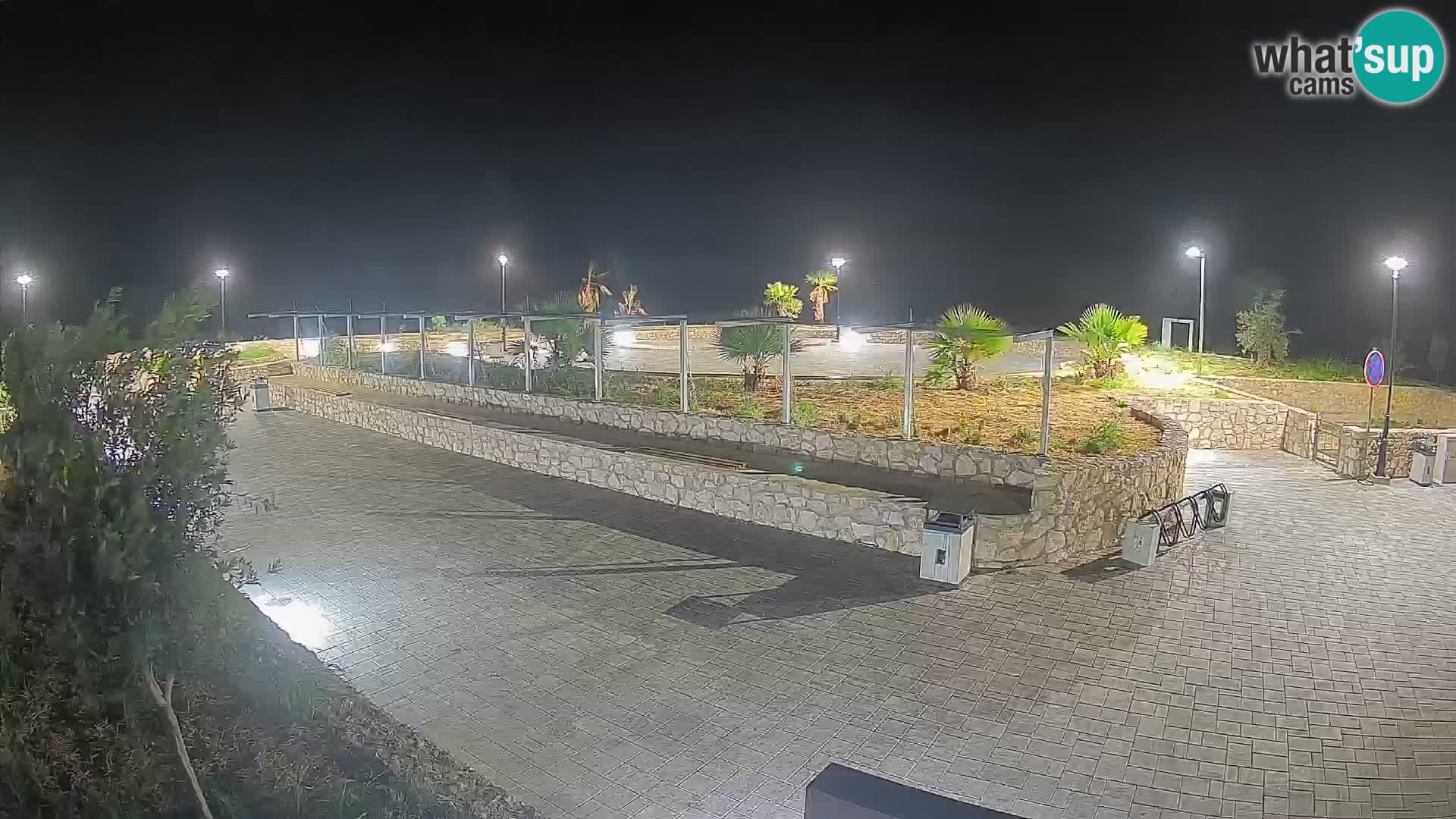 Mandre Summer Stage Webcam – Velika điga | Pag Island