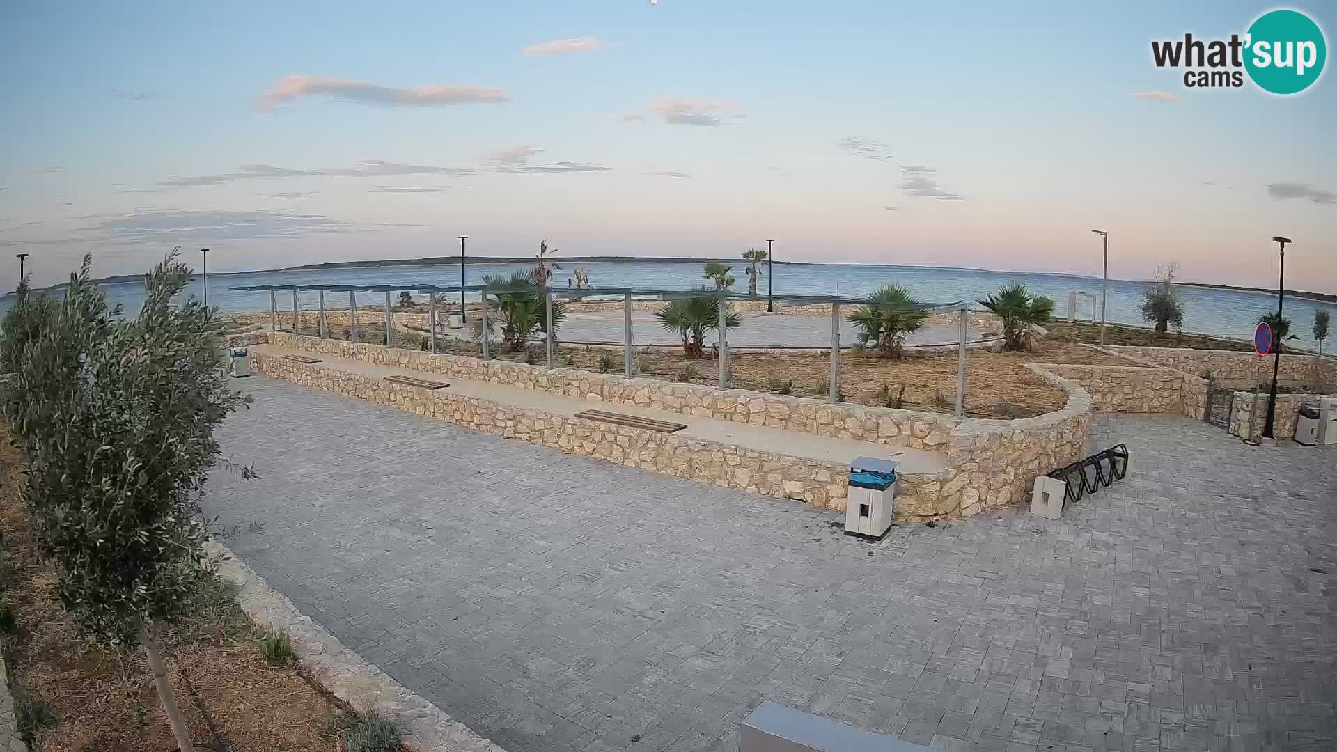 Mandre Summer Stage Webcam – Velika điga | Pag Island