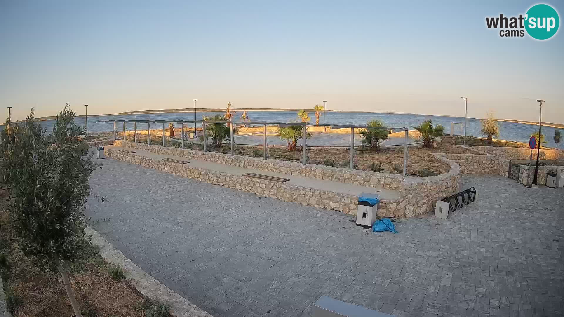 Mandre Summer Stage Webcam – Velika điga | Pag Island