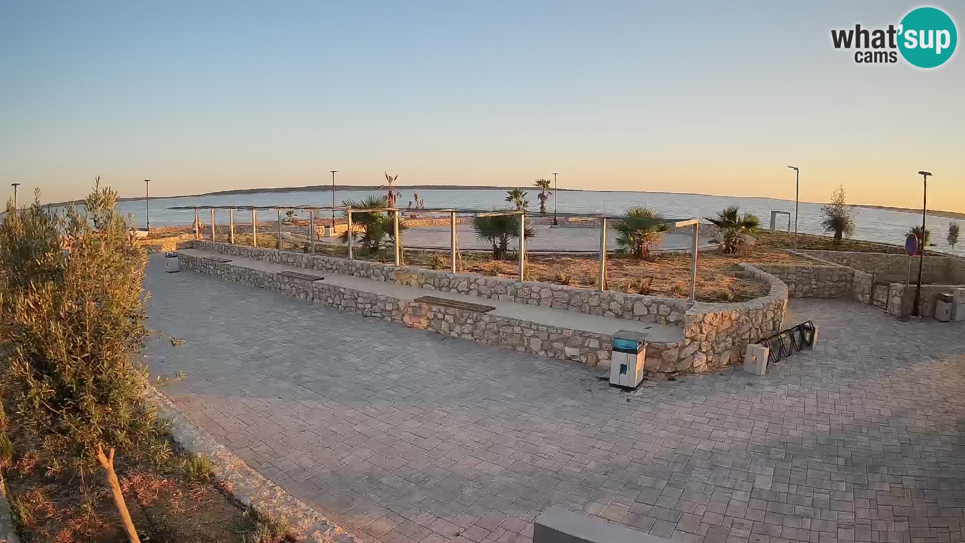 Mandre Summer Stage Webcam – Velika điga | Pag Island