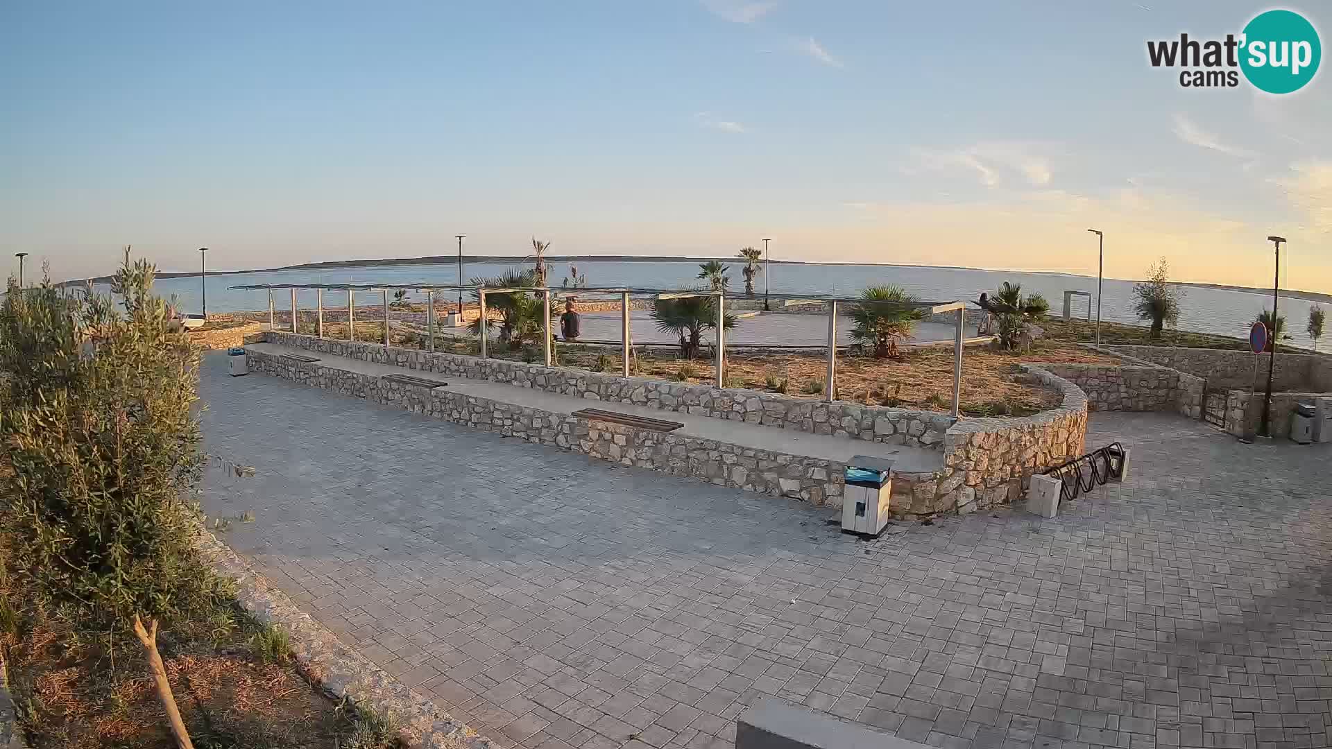 Mandre Summer Stage Webcam – Velika điga | Pag Island