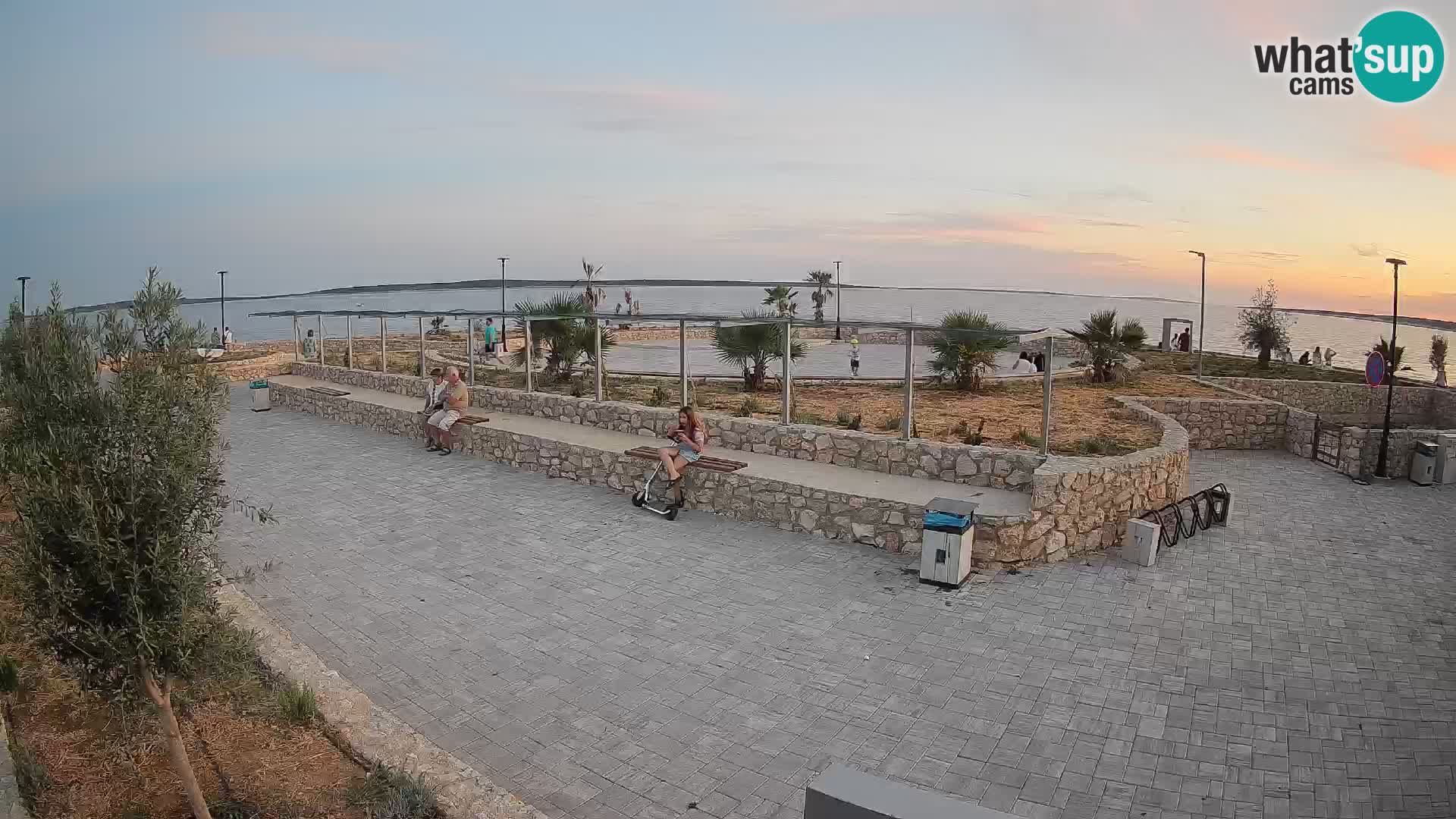 Web kamera Mandre – Ljetna pozornica Velika điga | Otok Pag