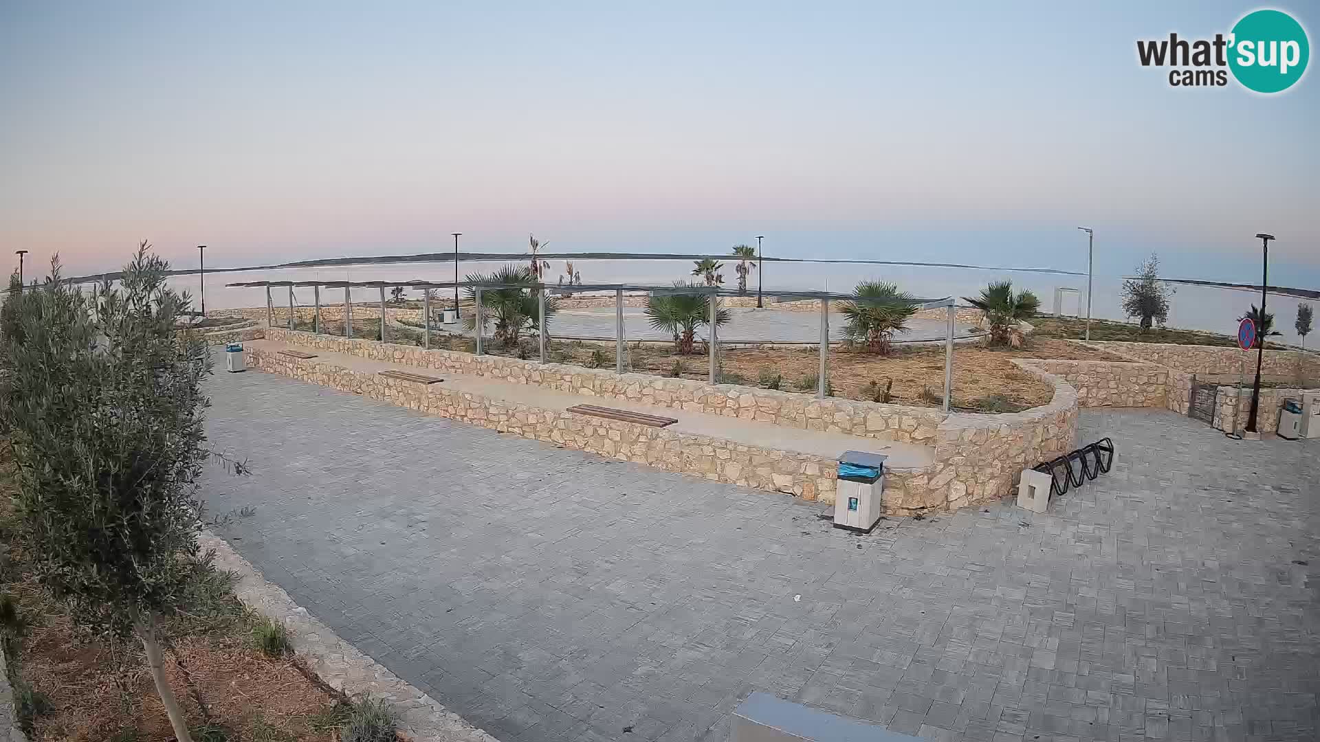 Mandre Summer Stage Webcam – Velika điga | Pag Island