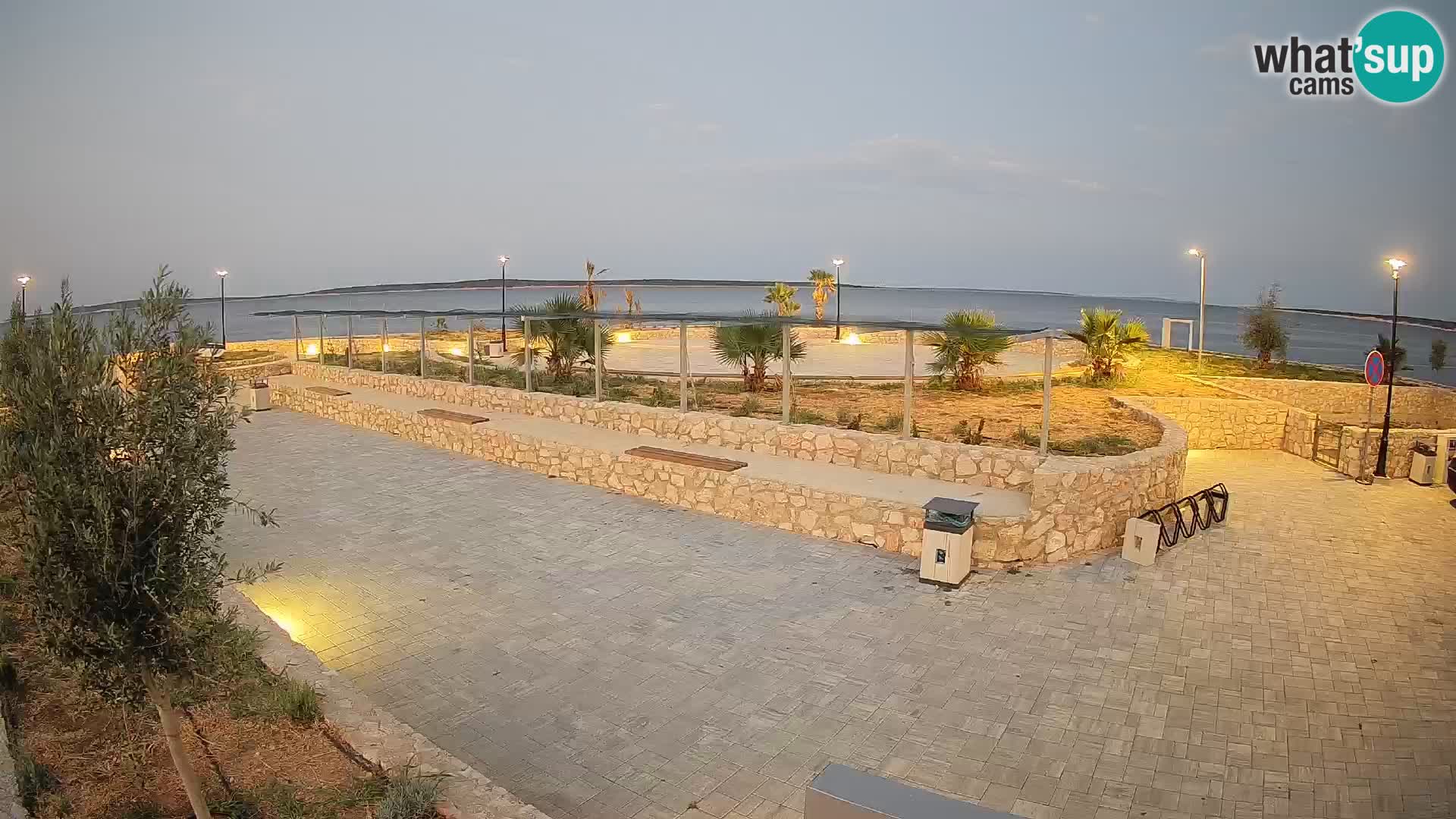 Mandre Summer Stage Webcam – Velika điga | Pag Island