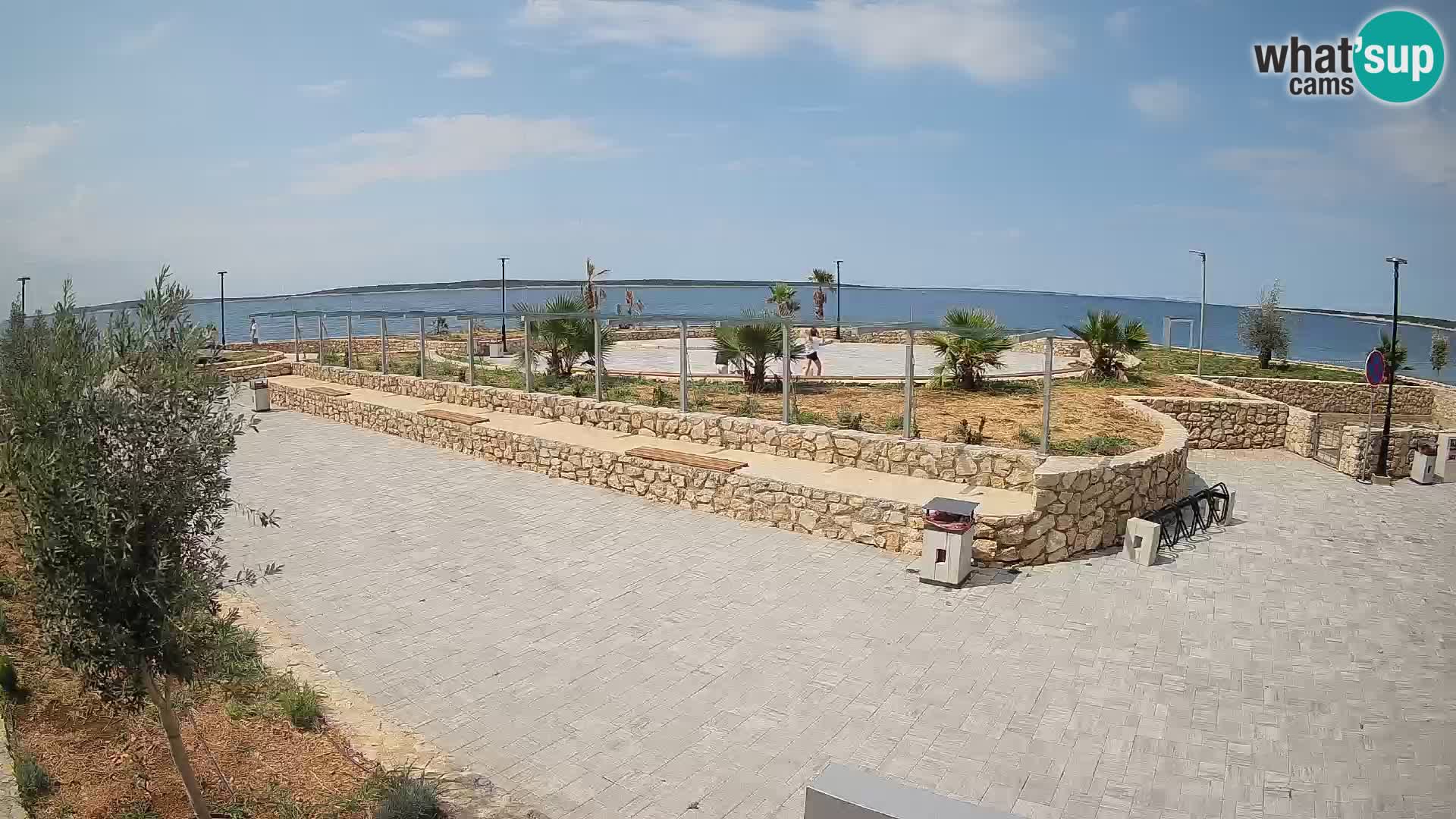 Web kamera Mandre – Ljetna pozornica Velika điga | Otok Pag