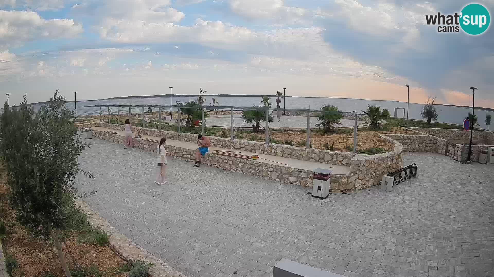 Mandre Summer Stage Webcam – Velika điga | Pag Island