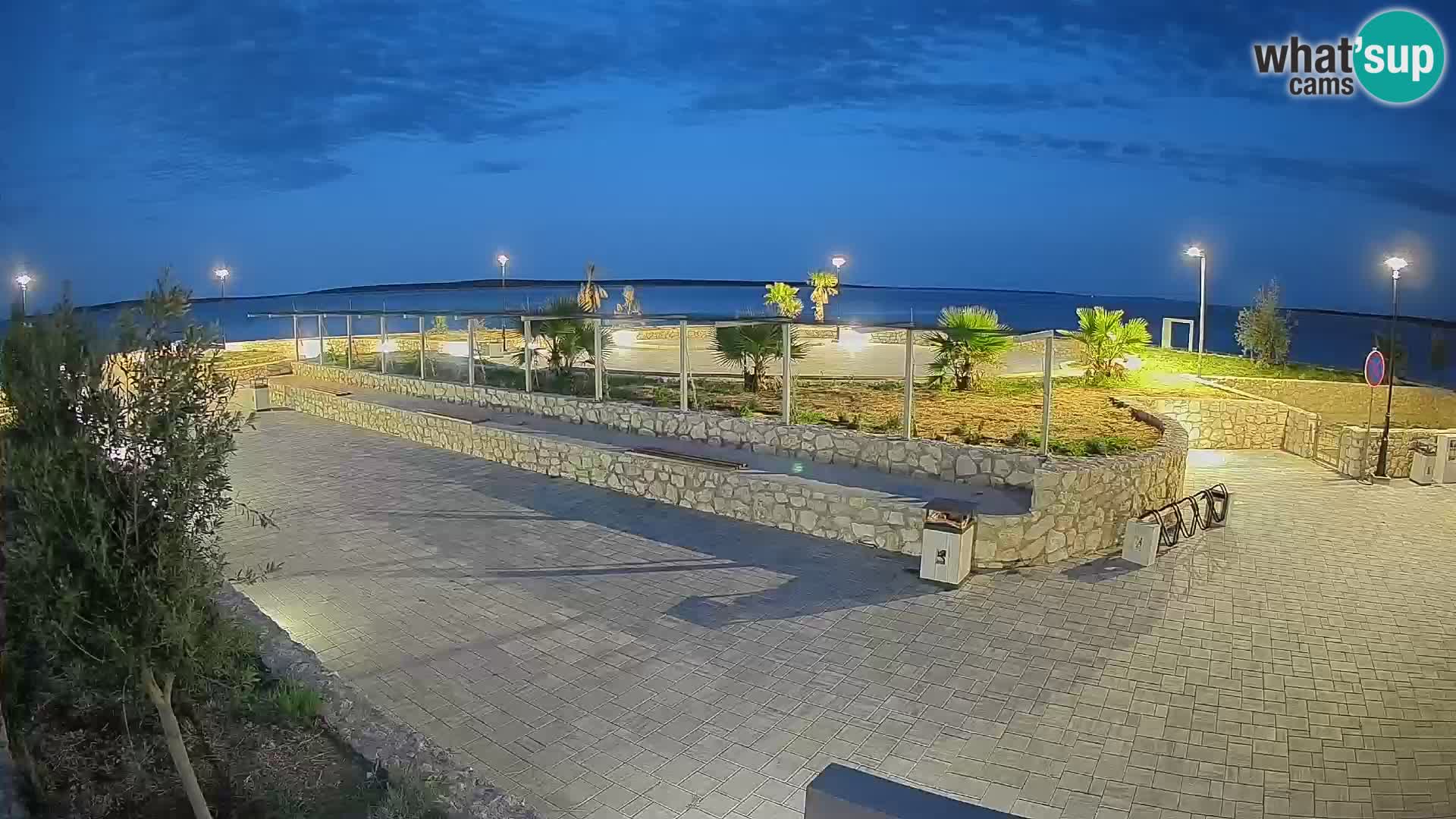 Web kamera Mandre – Ljetna pozornica Velika điga | Otok Pag
