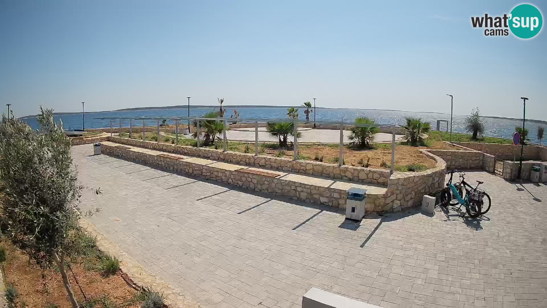 Web kamera Mandre – Ljetna pozornica Velika điga | Otok Pag