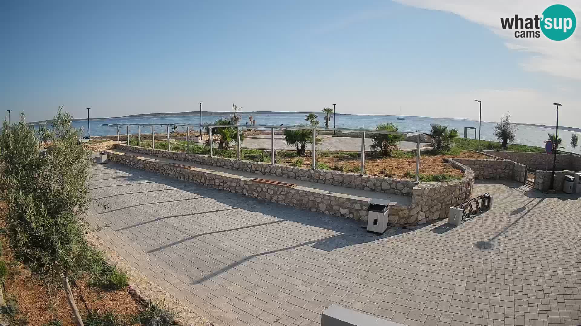 Web kamera Mandre – Ljetna pozornica Velika điga | Otok Pag