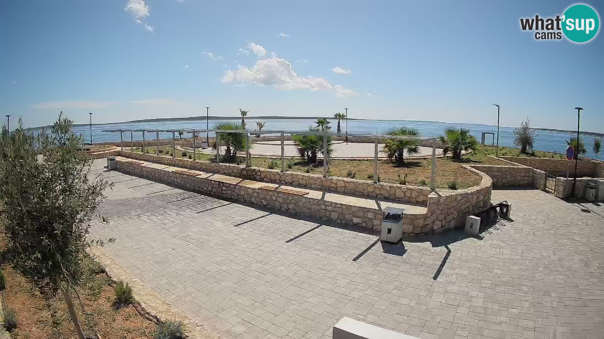 Web kamera Mandre – Ljetna pozornica Velika điga | Otok Pag
