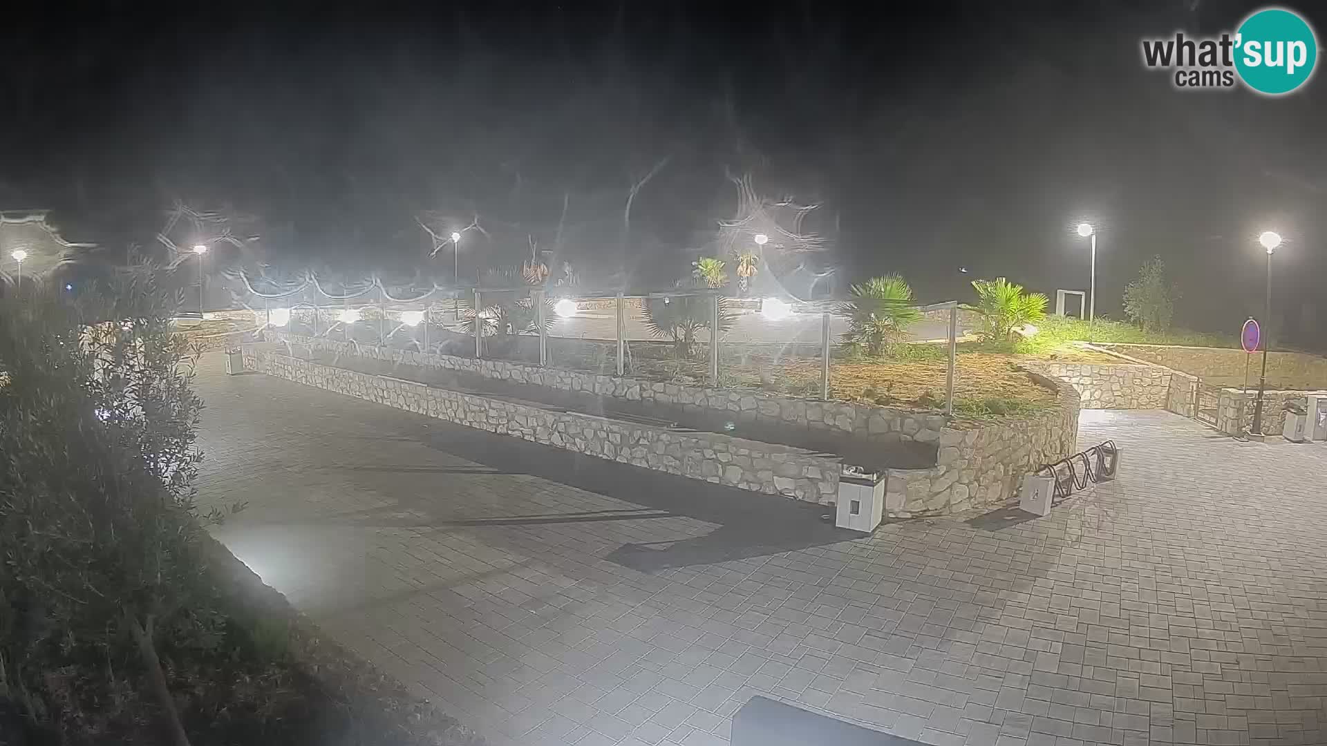Mandre Summer Stage Webcam – Velika điga | Pag Island
