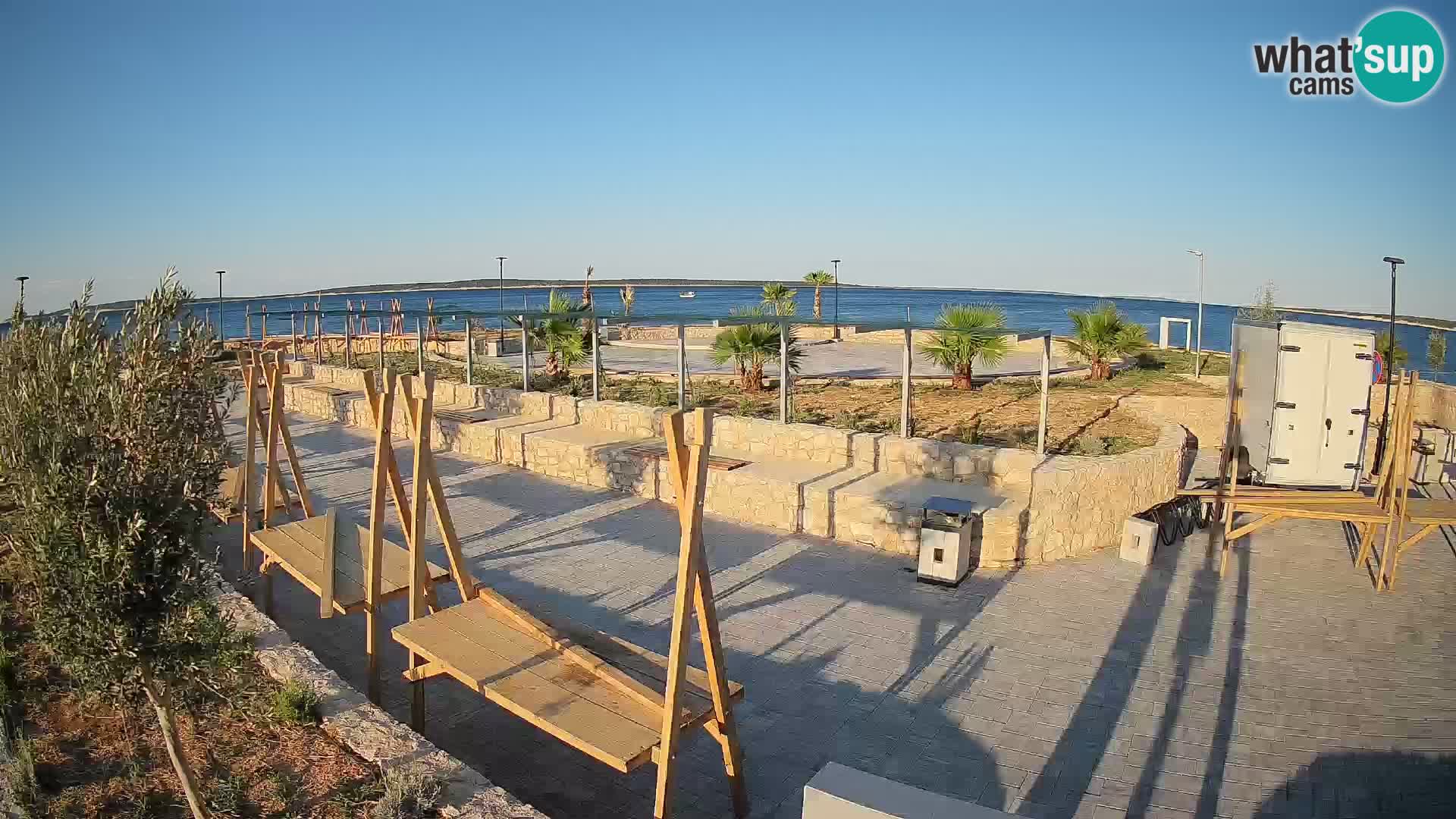 Mandre Summer Stage Webcam – Velika điga | Pag Island