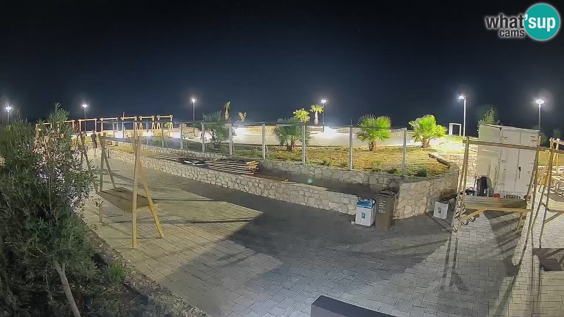 Mandre Summer Stage Webcam – Velika điga | Pag Island