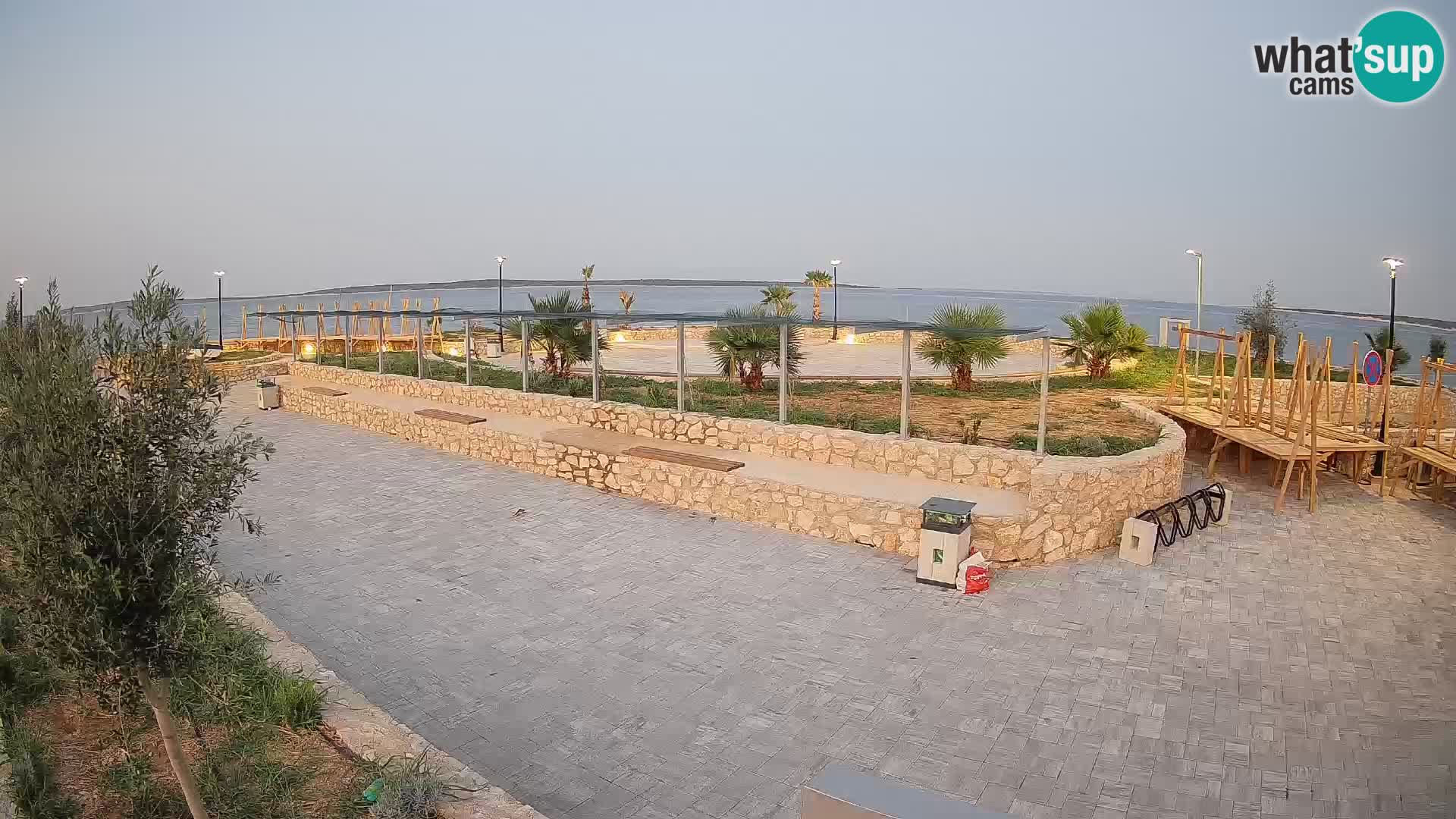 Mandre Summer Stage Webcam – Velika điga | Pag Island