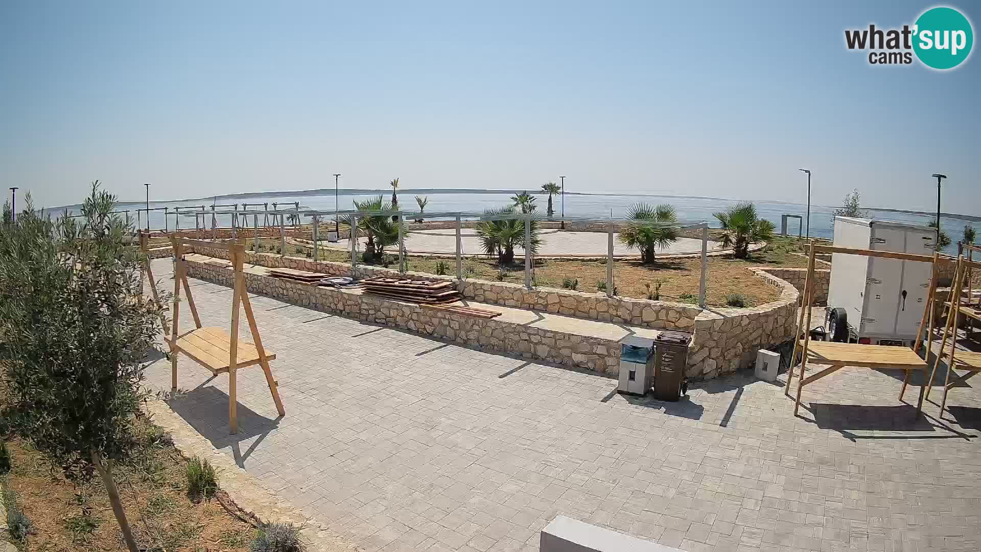 Web kamera Mandre – Ljetna pozornica Velika điga | Otok Pag