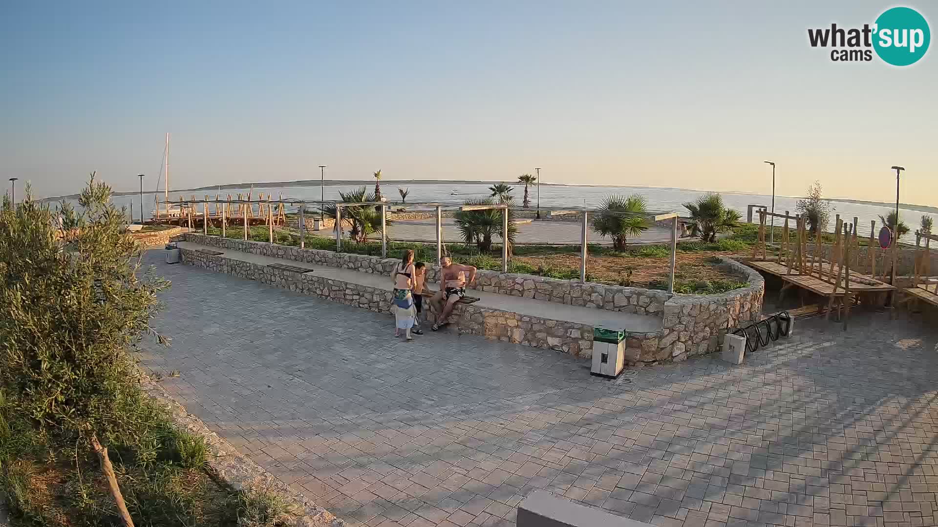 Web kamera Mandre – Ljetna pozornica Velika điga | Otok Pag