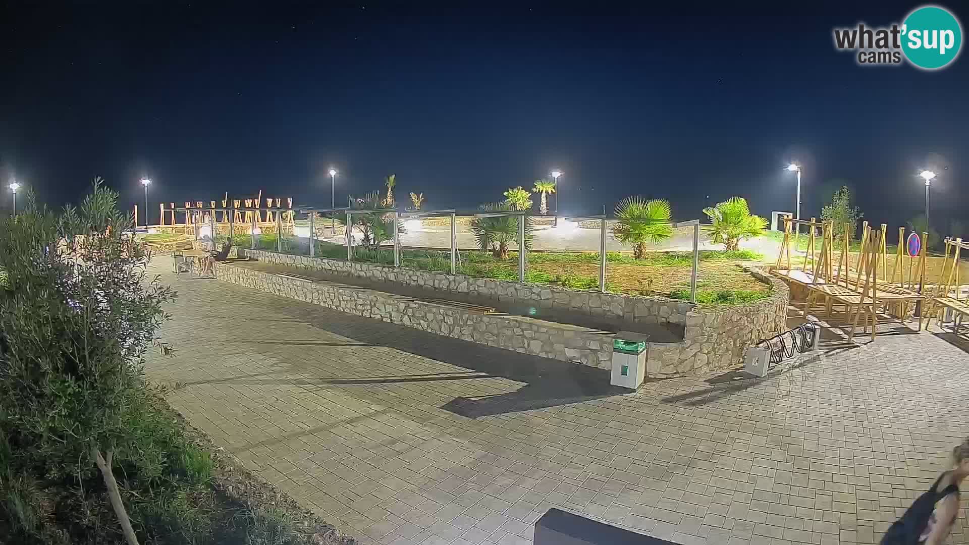 Mandre Summer Stage Webcam – Velika điga | Pag Island