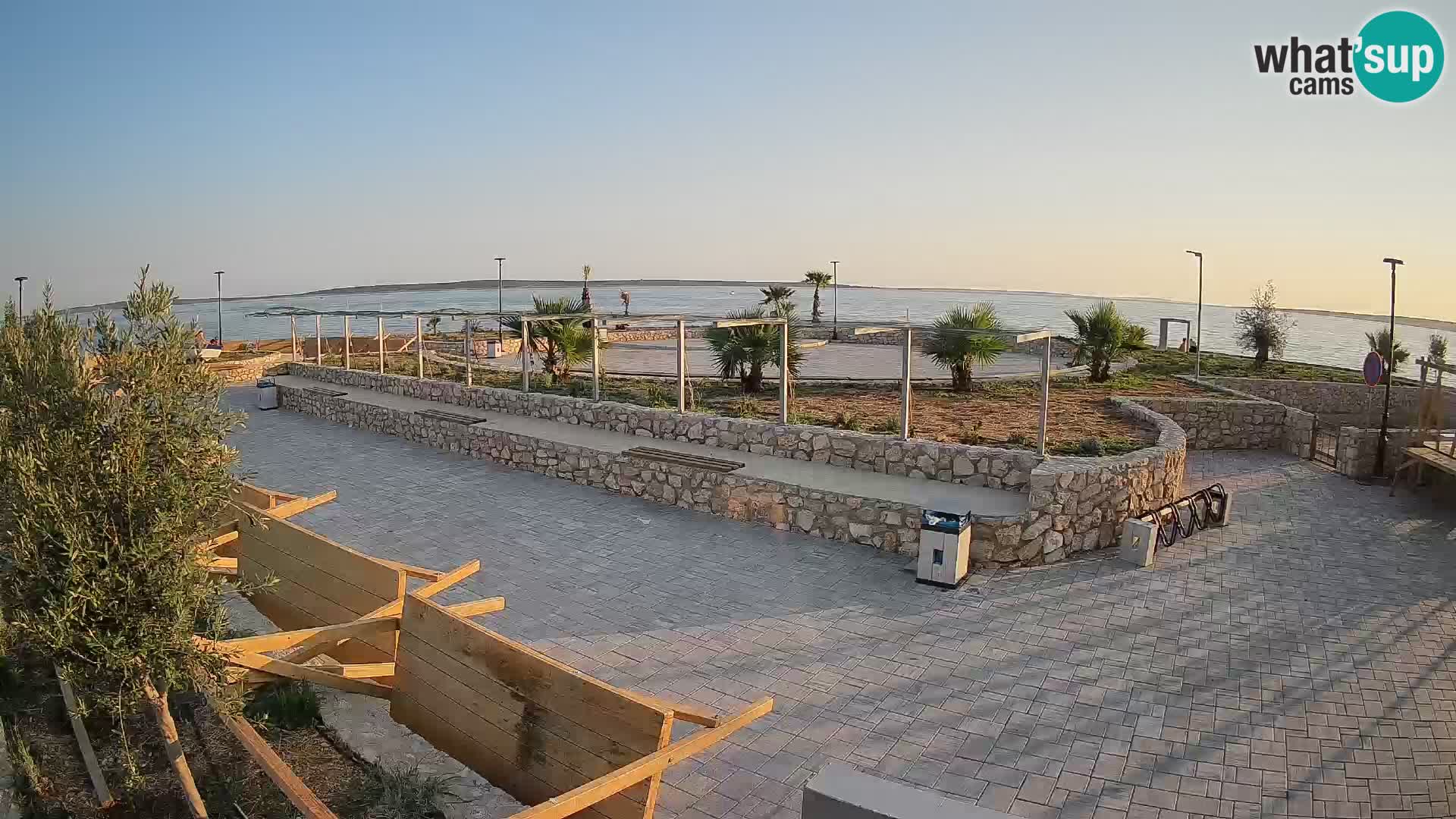 Mandre Summer Stage Webcam – Velika điga | Pag Island