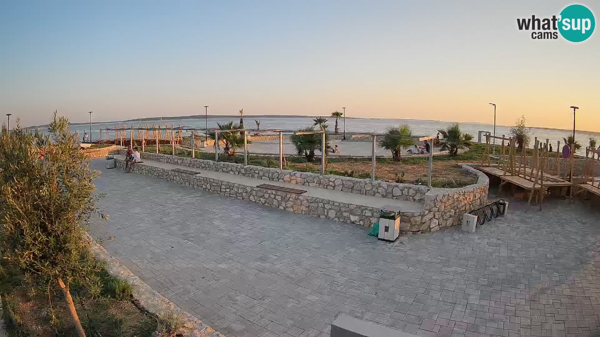 Web kamera Mandre – Ljetna pozornica Velika điga | Otok Pag