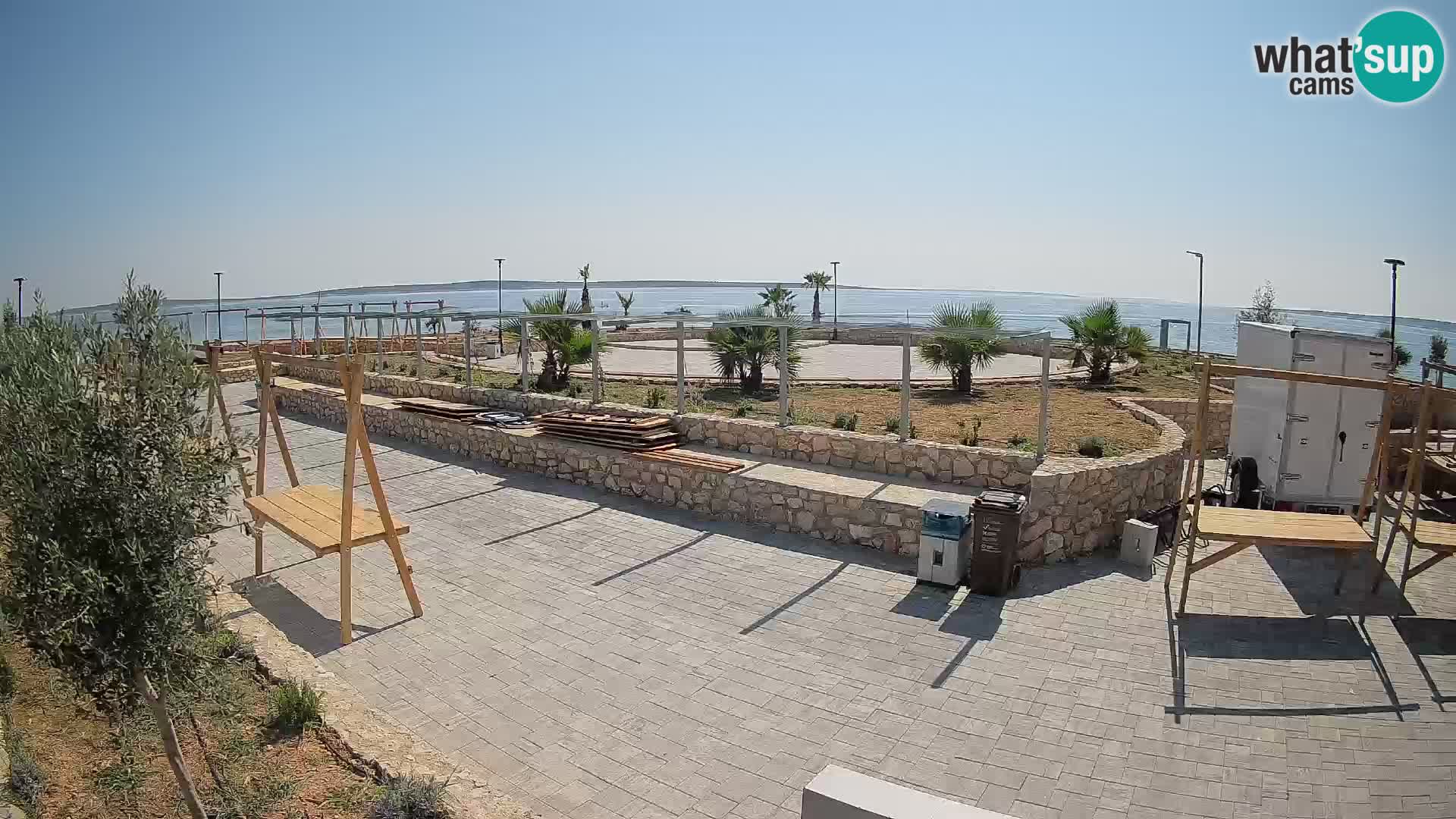 Mandre Summer Stage Webcam – Velika điga | Pag Island