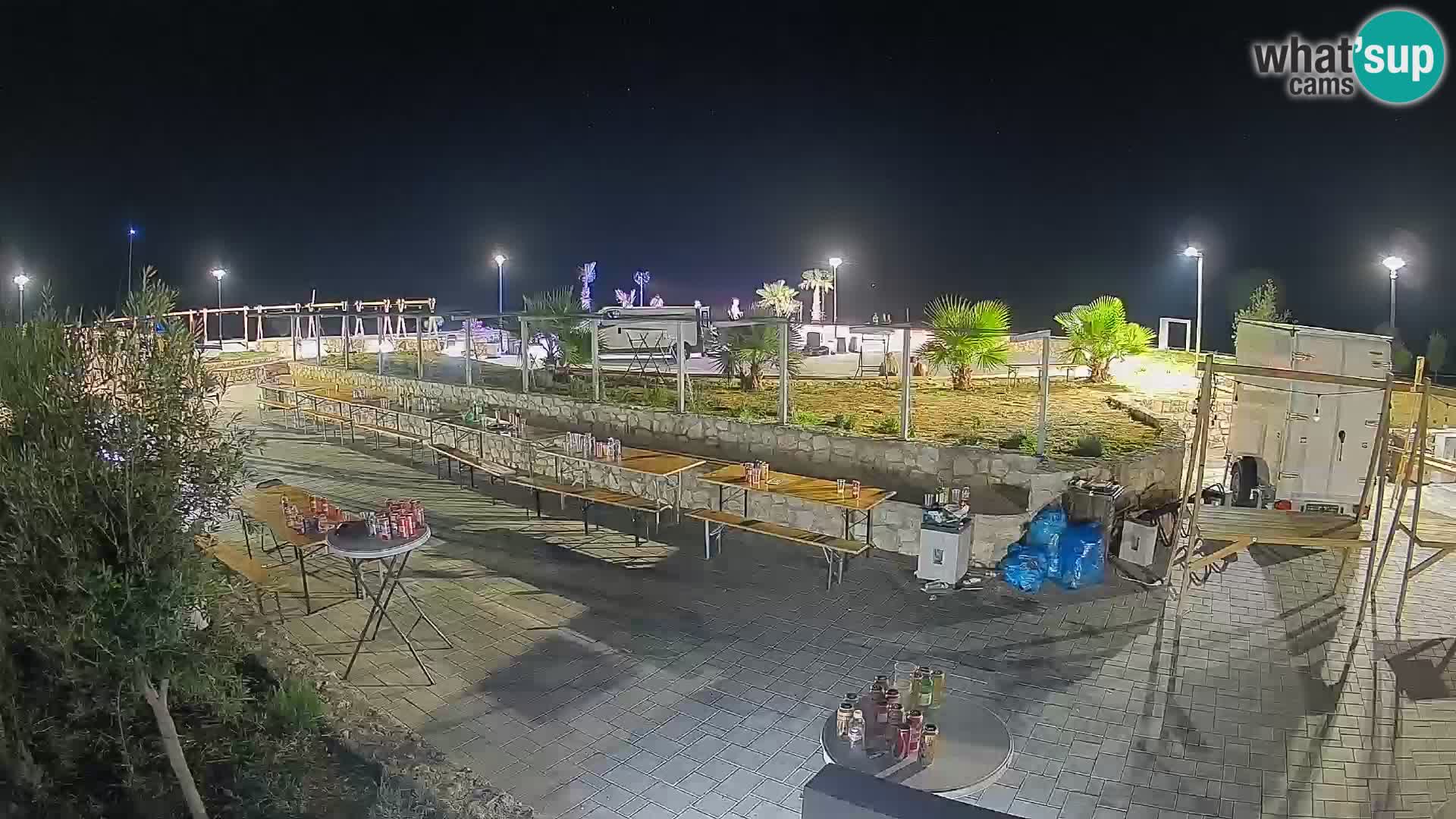 Mandre Summer Stage Webcam – Velika điga | Pag Island