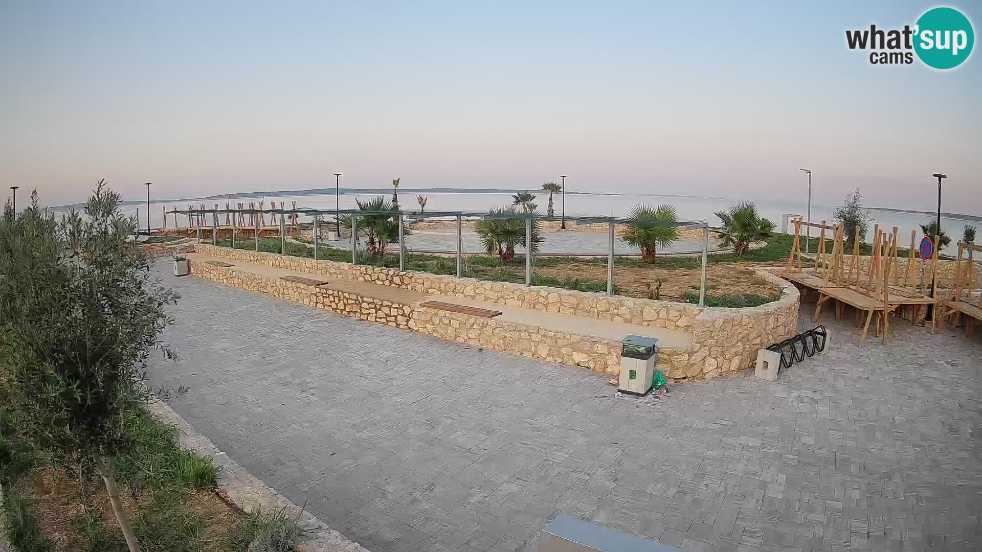 Mandre Summer Stage Webcam – Velika điga | Pag Island