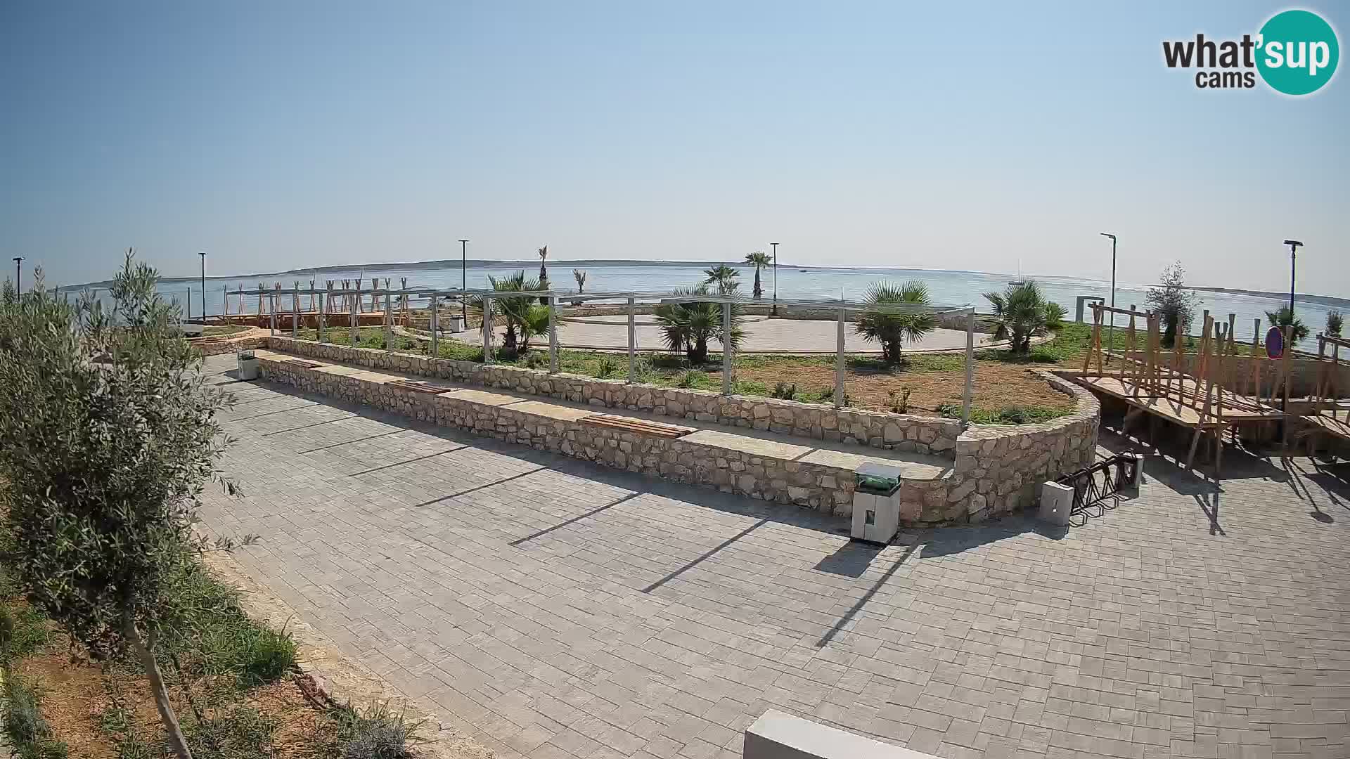 Mandre Summer Stage Webcam – Velika điga | Pag Island