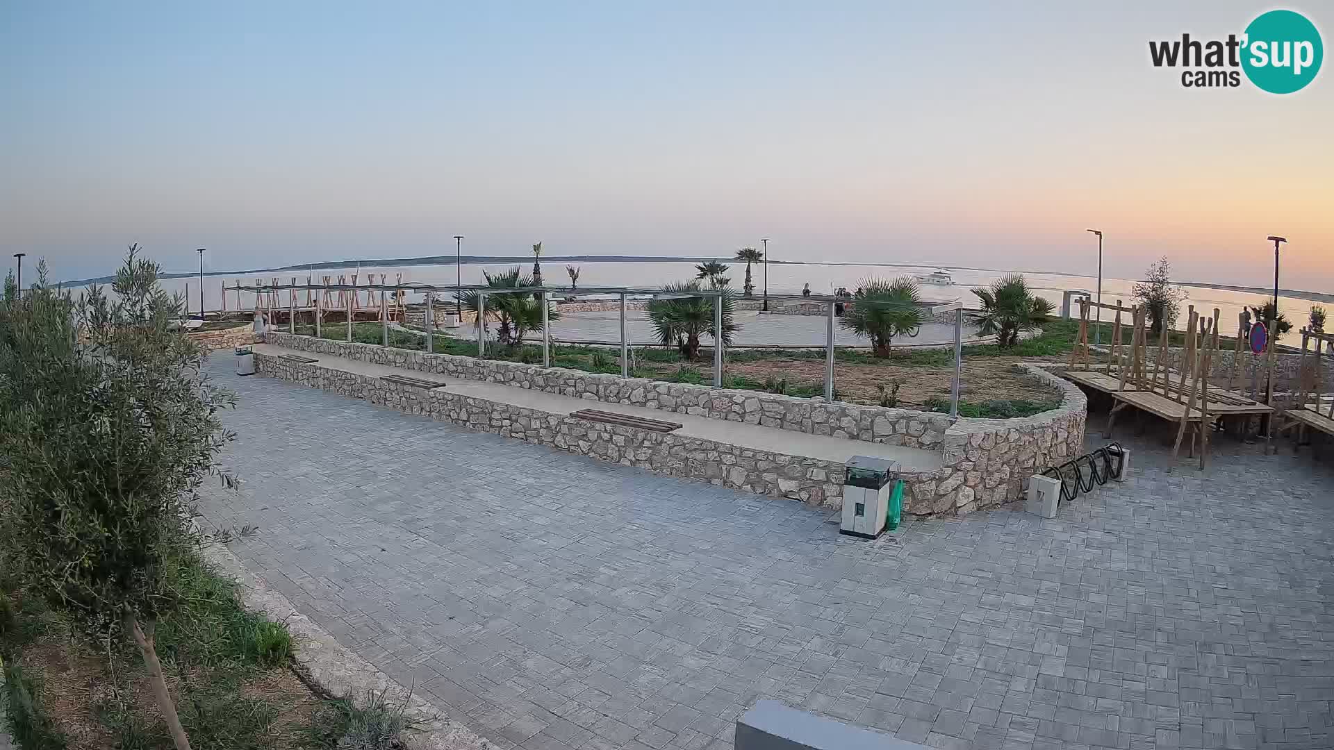 Mandre Summer Stage Webcam – Velika điga | Pag Island
