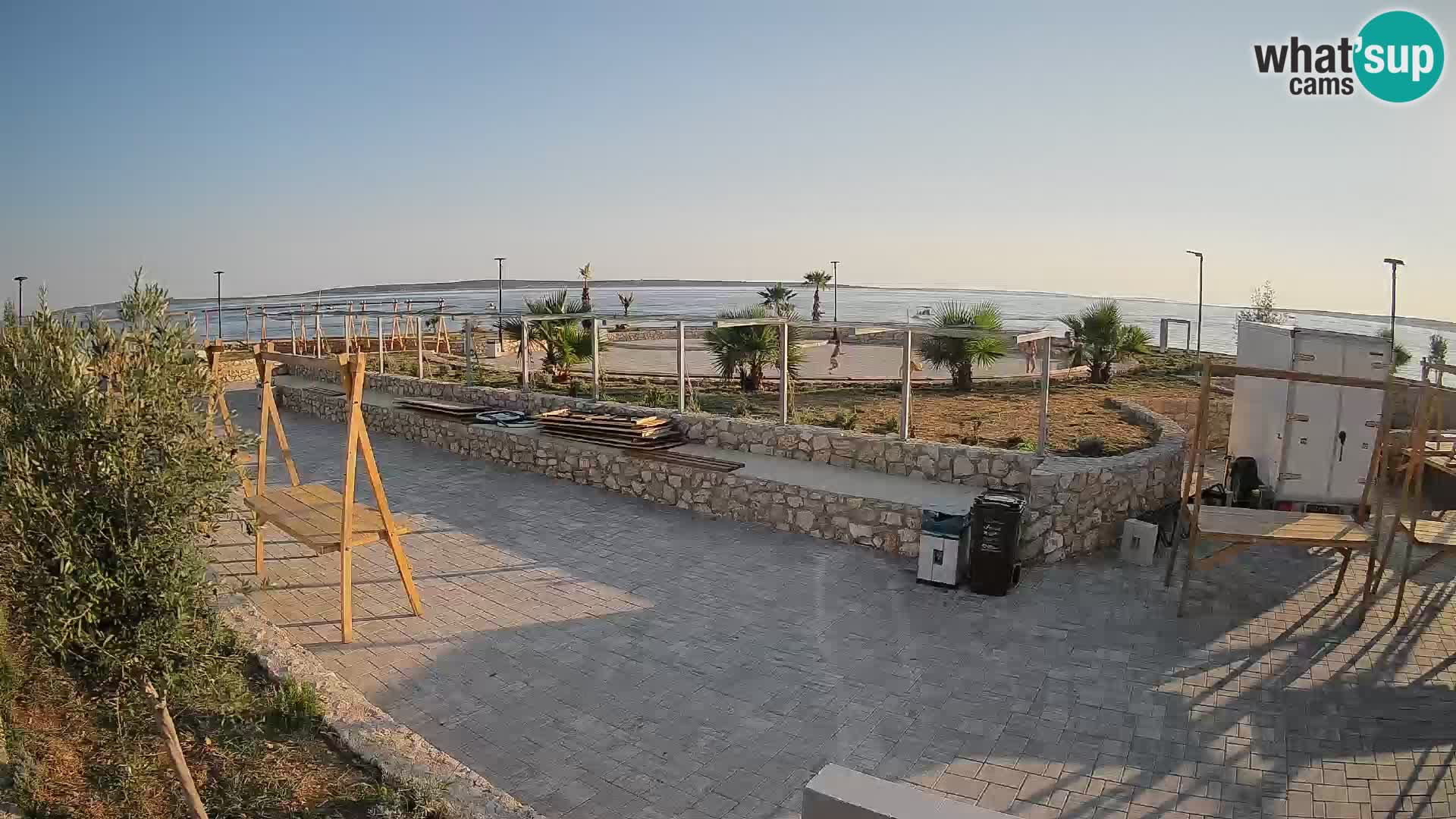 Mandre Summer Stage Webcam – Velika điga | Pag Island