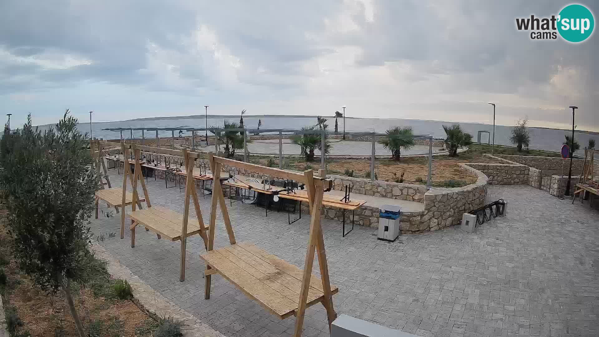 Mandre Summer Stage Webcam – Velika điga | Pag Island