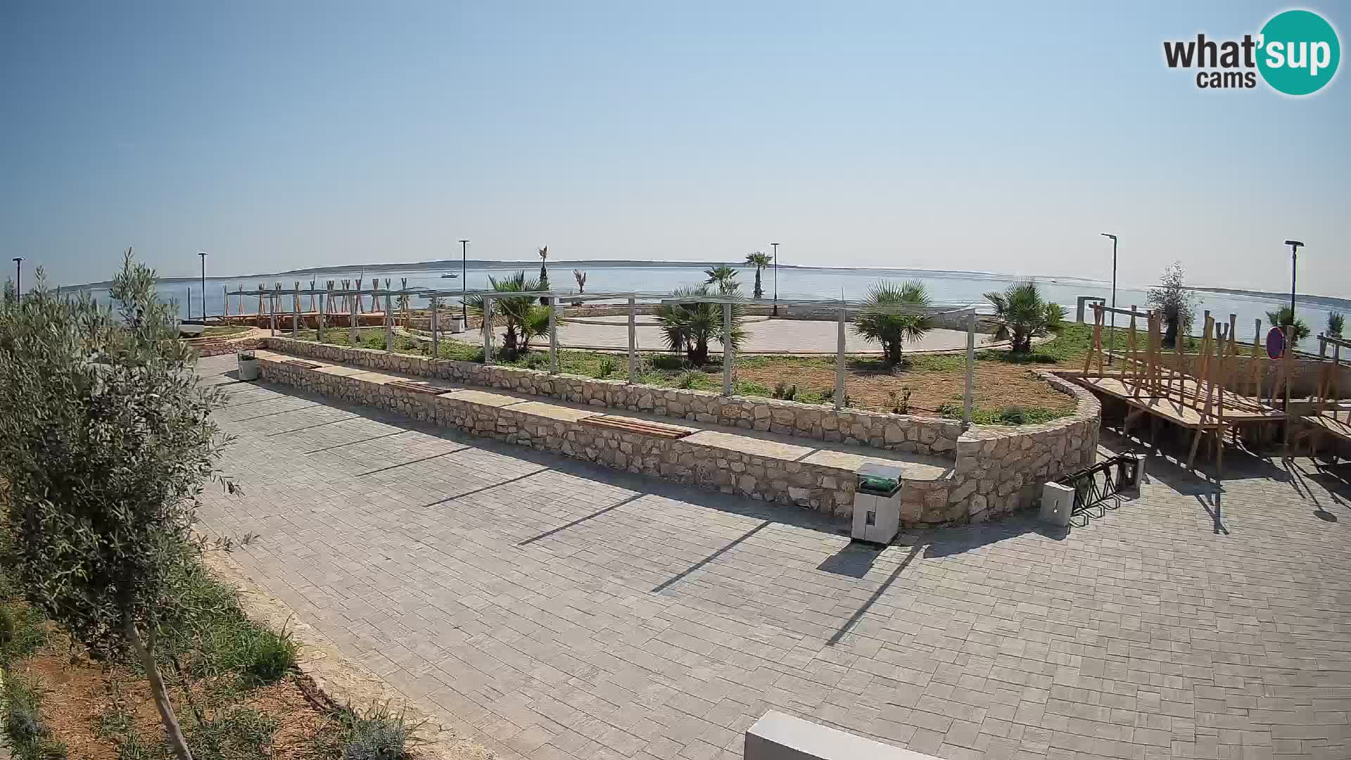 Web kamera Mandre – Ljetna pozornica Velika điga | Otok Pag